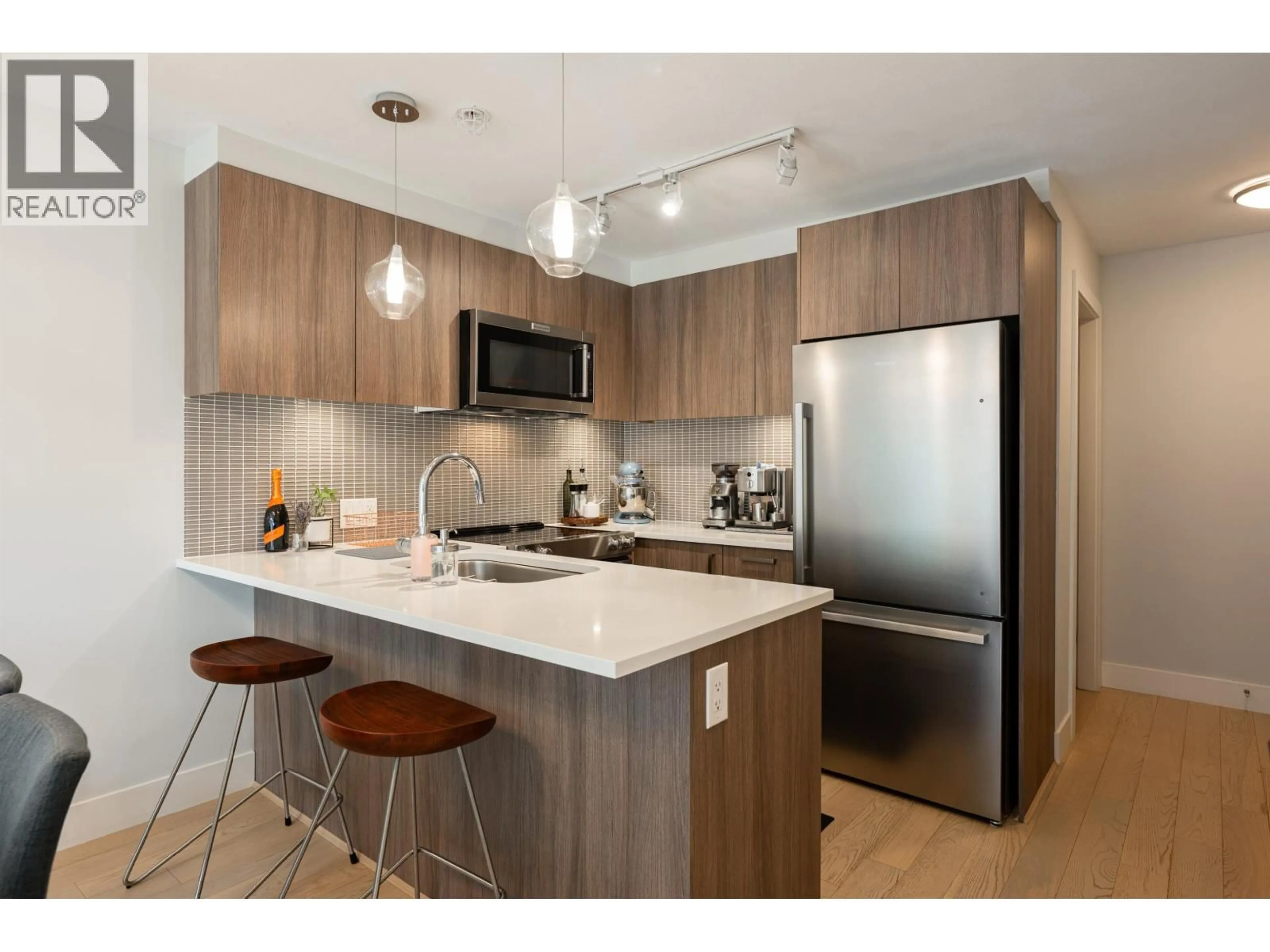 Unknown for 406 - 2477 CAROLINA STREET, Vancouver British Columbia V5T3S8