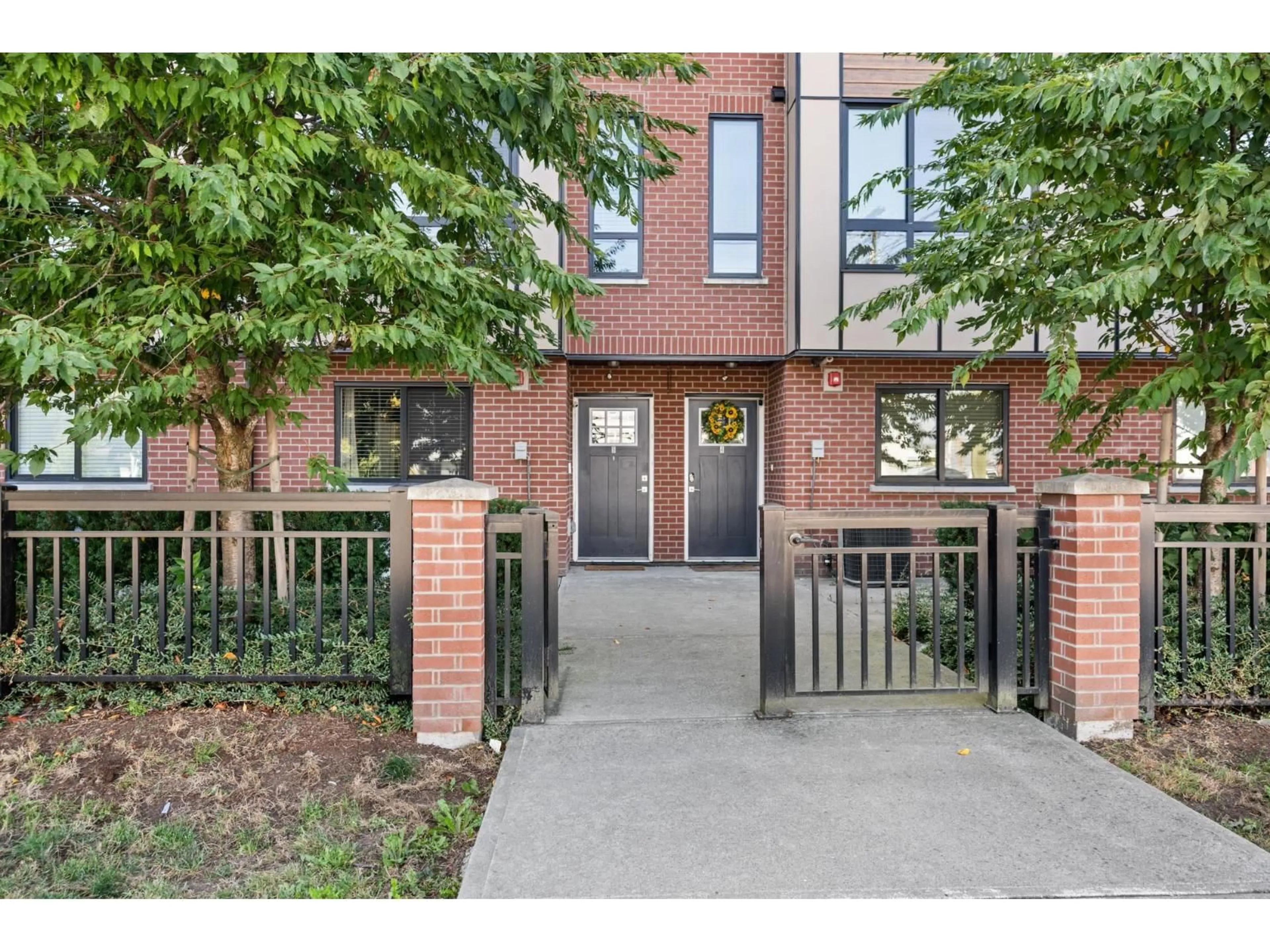 Home with brick exterior material, street for 5 - 19624 56, Langley British Columbia V3A3X6