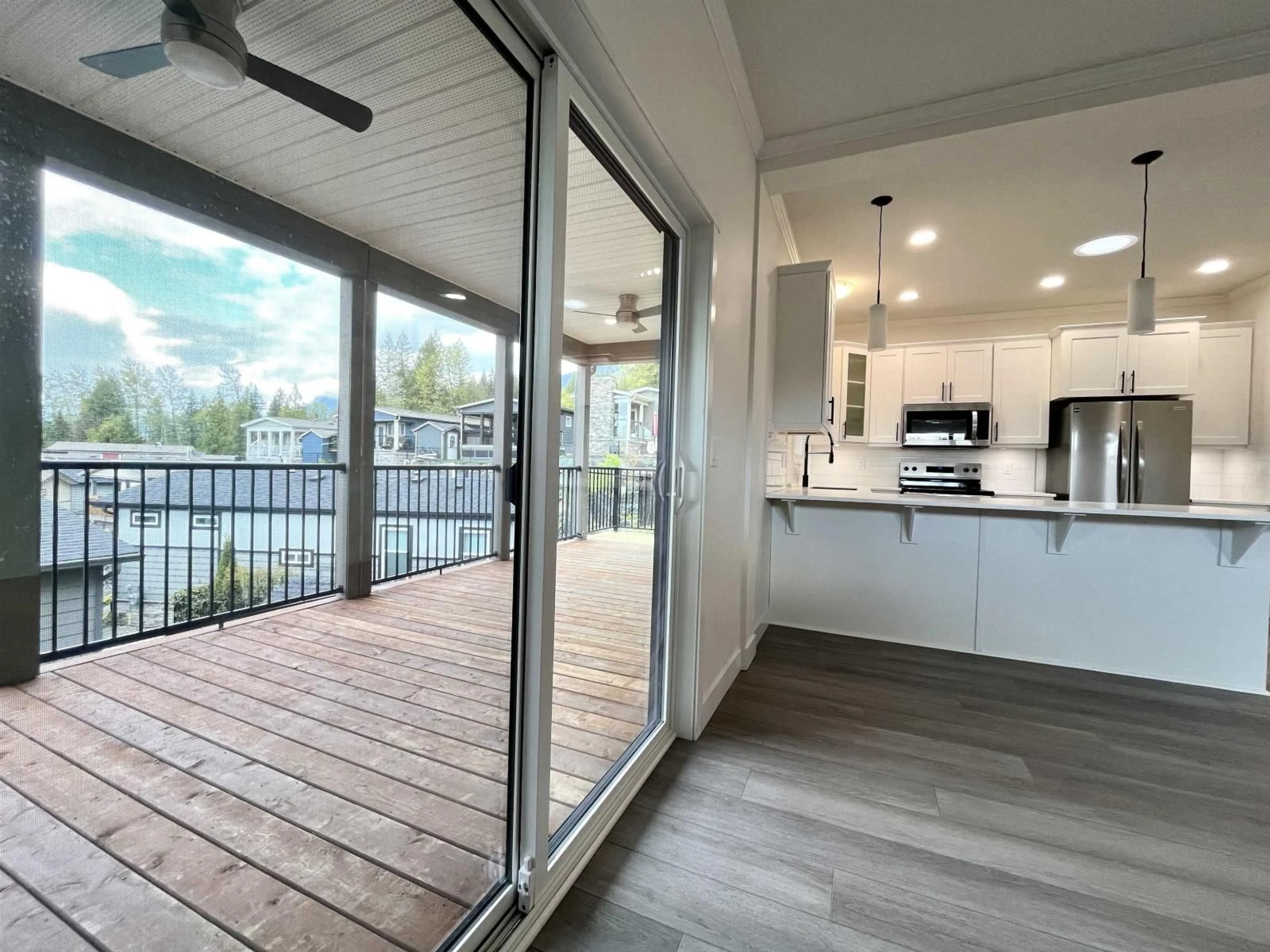 Open concept kitchen, wood/laminate floor for 91 - 53480 BRIDAL FALLS ROAD, Chilliwack British Columbia V0X1X1
