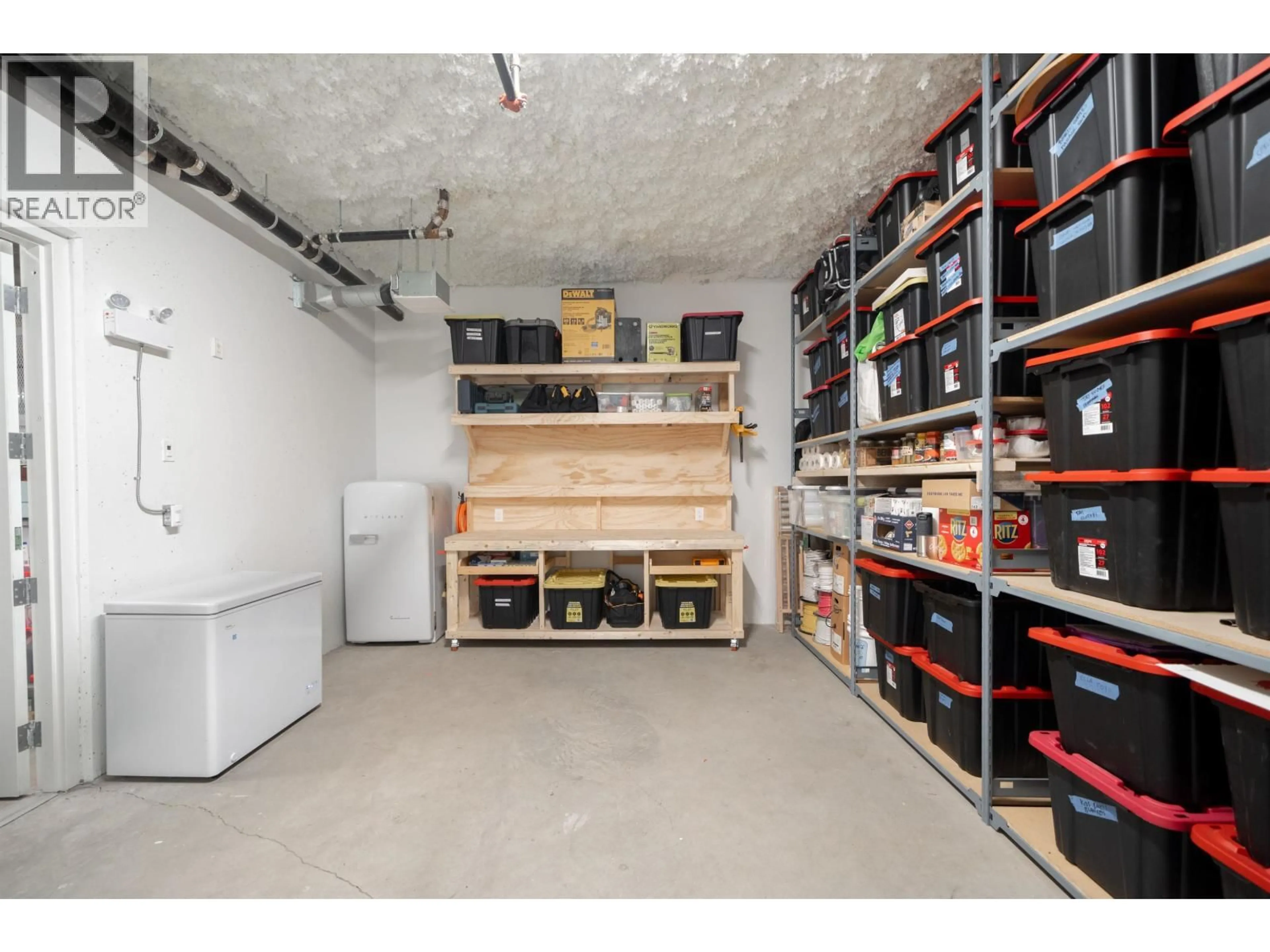 Storage room or clothes room or walk-in closet for 228 - 650 2ND STREET, North Vancouver British Columbia V7M1E3