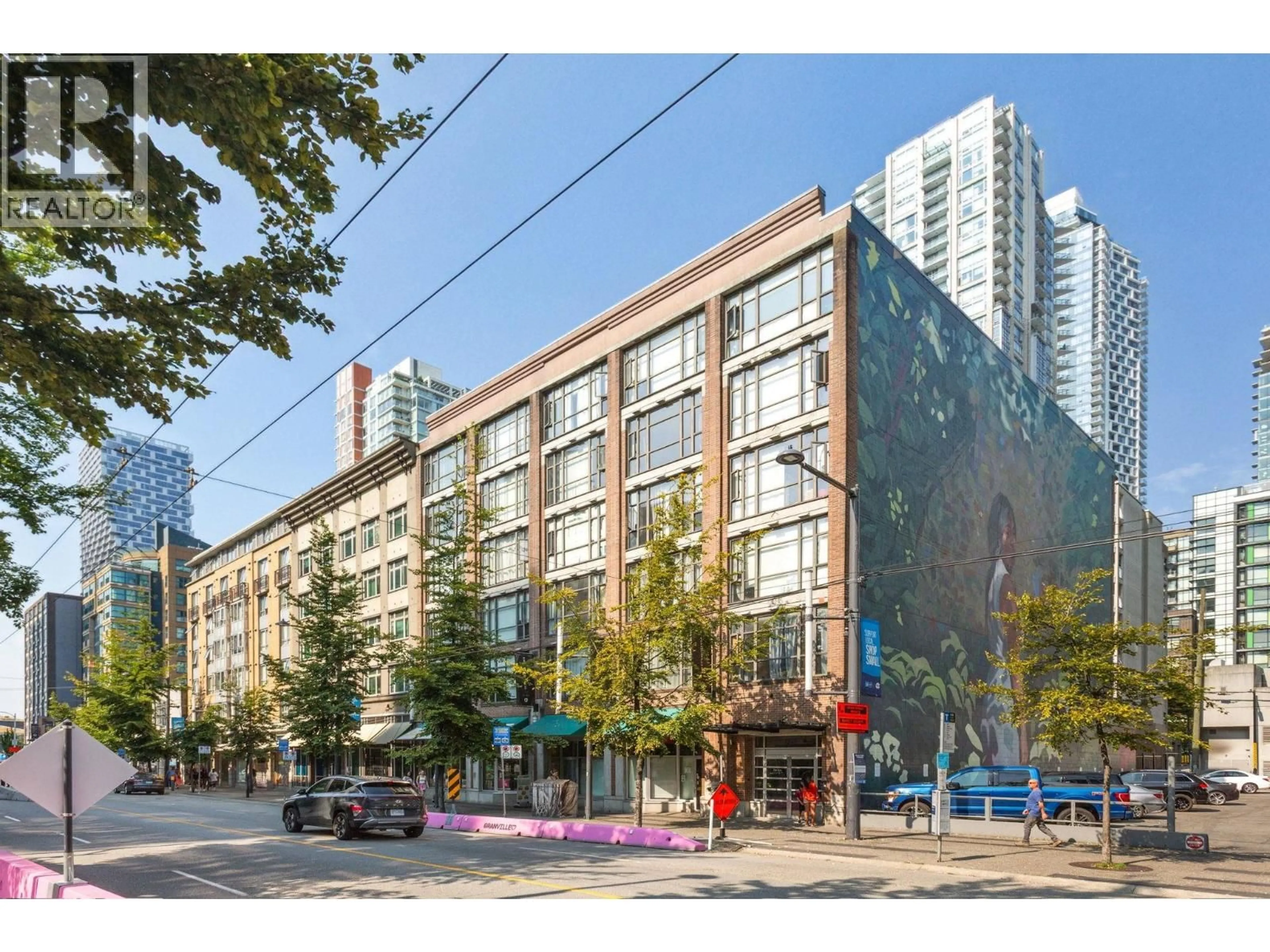 Patio, street for 509 - 1249 GRANVILLE STREET, Vancouver British Columbia V6Z1M5
