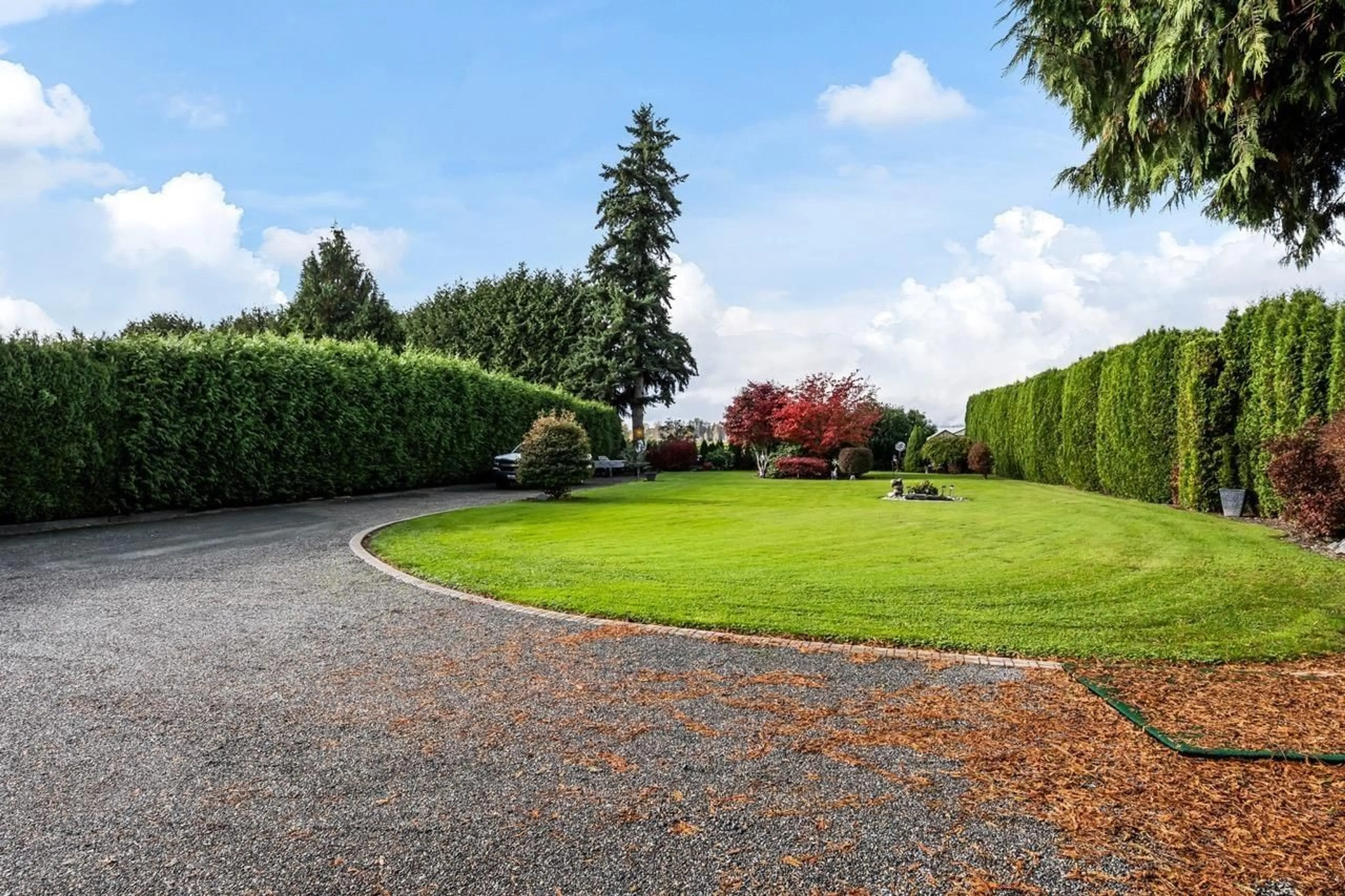 A pic from outside/outdoor area/front of a property/back of a property/a pic from drone, unknown for 10489 MCDONALD ROAD, Chilliwack British Columbia V2P6L4