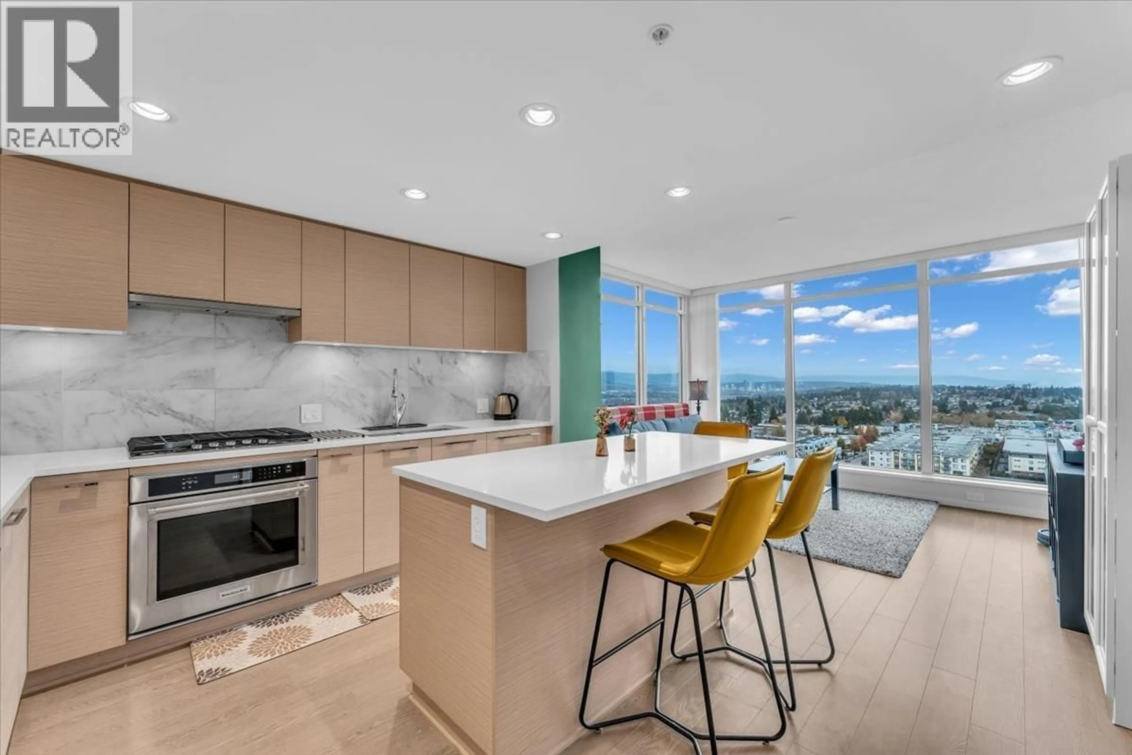 Open concept kitchen, ceramic/tile floor for 1906 - 6700 DUNBLANE AVENUE, Burnaby British Columbia V5H3K6