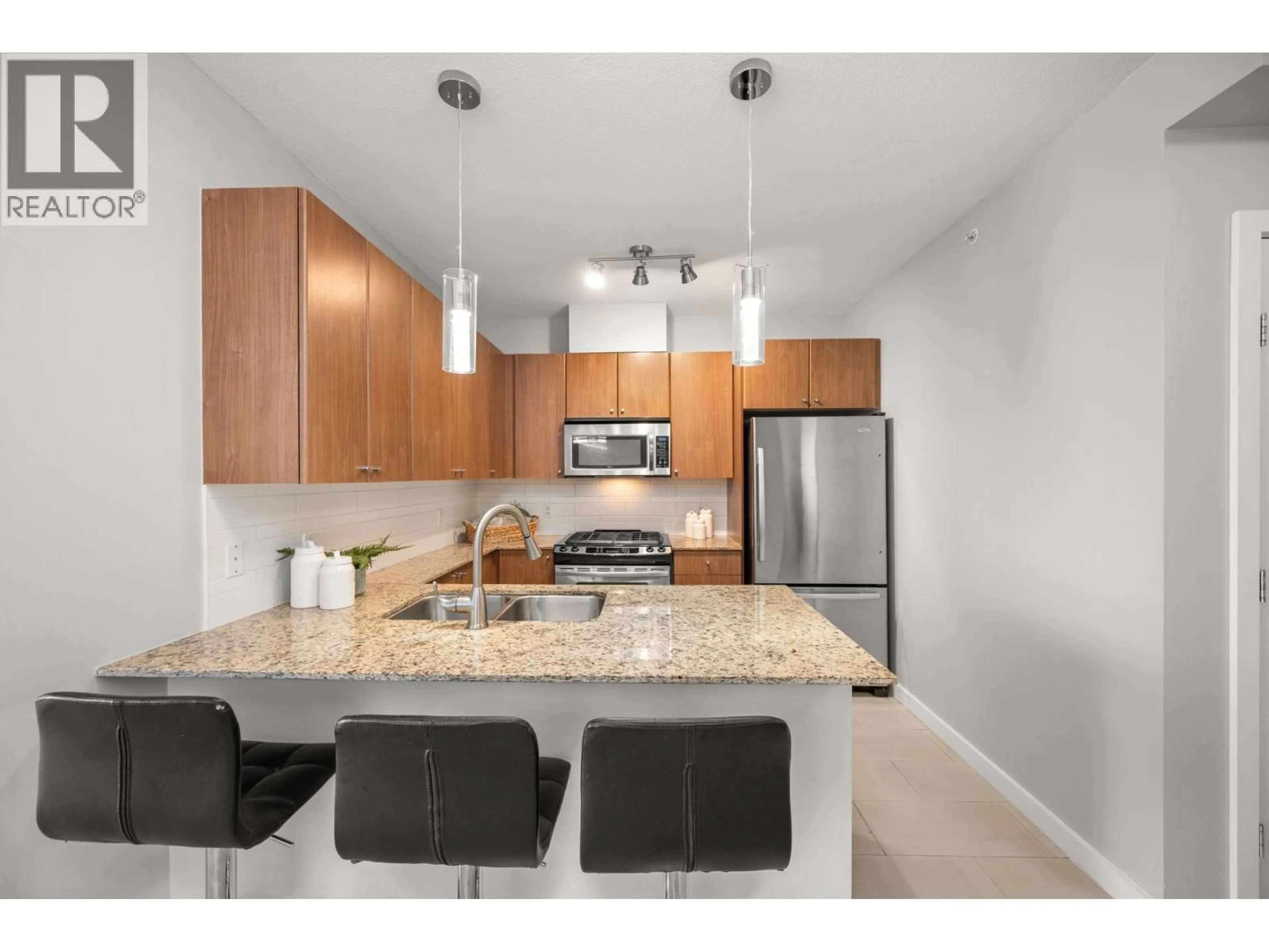 Open concept kitchen, unknown for 2103 - 280 ROSS DRIVE, New Westminster British Columbia V3L0C2