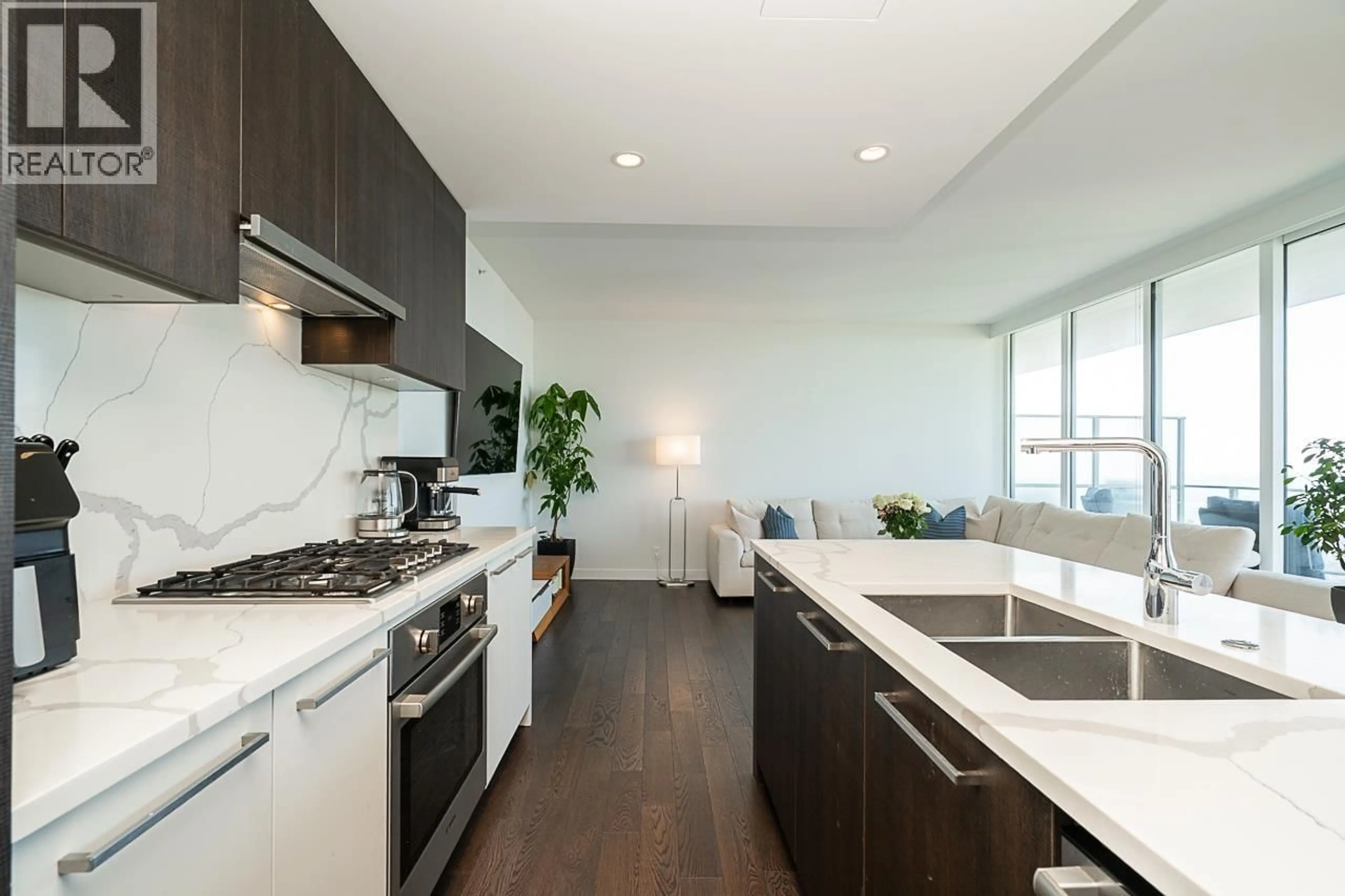 Open concept kitchen, unknown for 4601 - 567 CLARKE ROAD, Coquitlam British Columbia V3J0K7