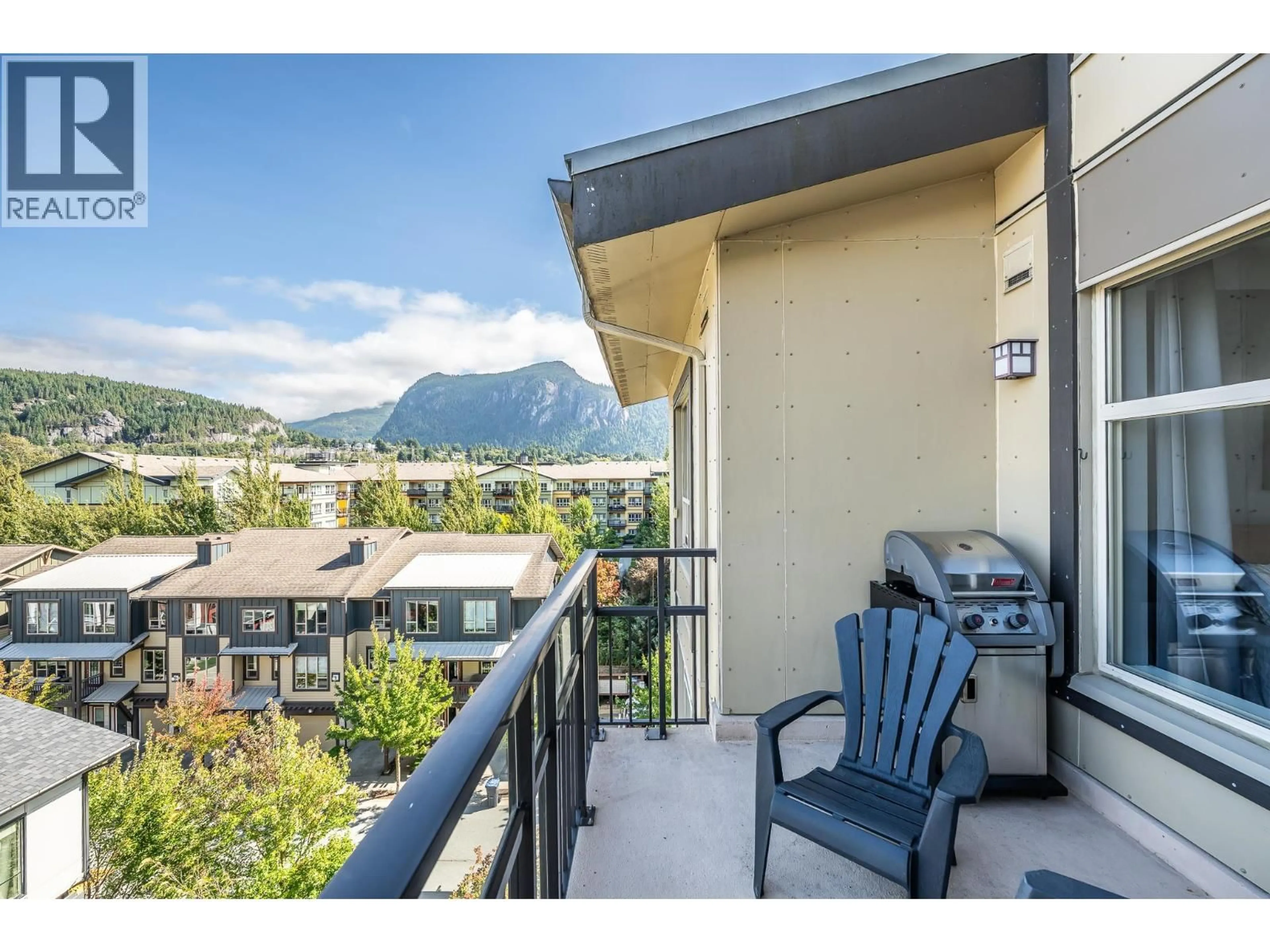 Balcony in the apartment, mountain view for 521 - 1211 VILLAGE GREEN WAY, Squamish British Columbia V8B0R7