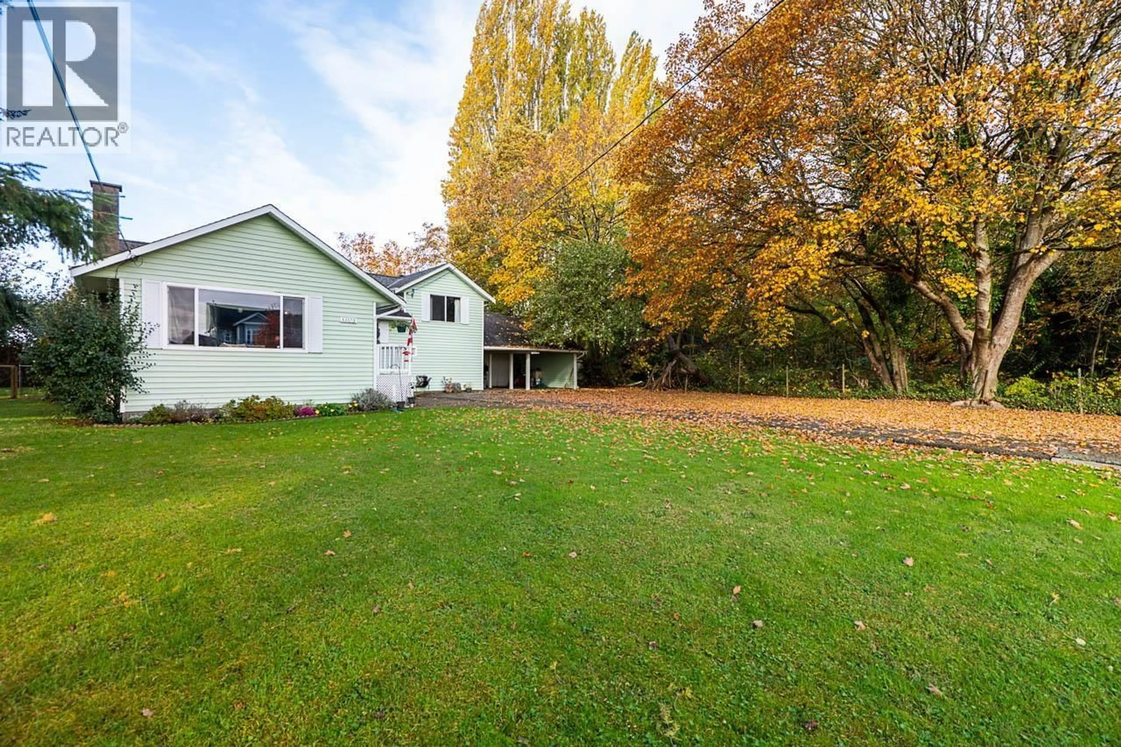 A pic from outside/outdoor area/front of a property/back of a property/a pic from drone, unknown for 13151 NO 3 ROAD, Richmond British Columbia V7A1X7