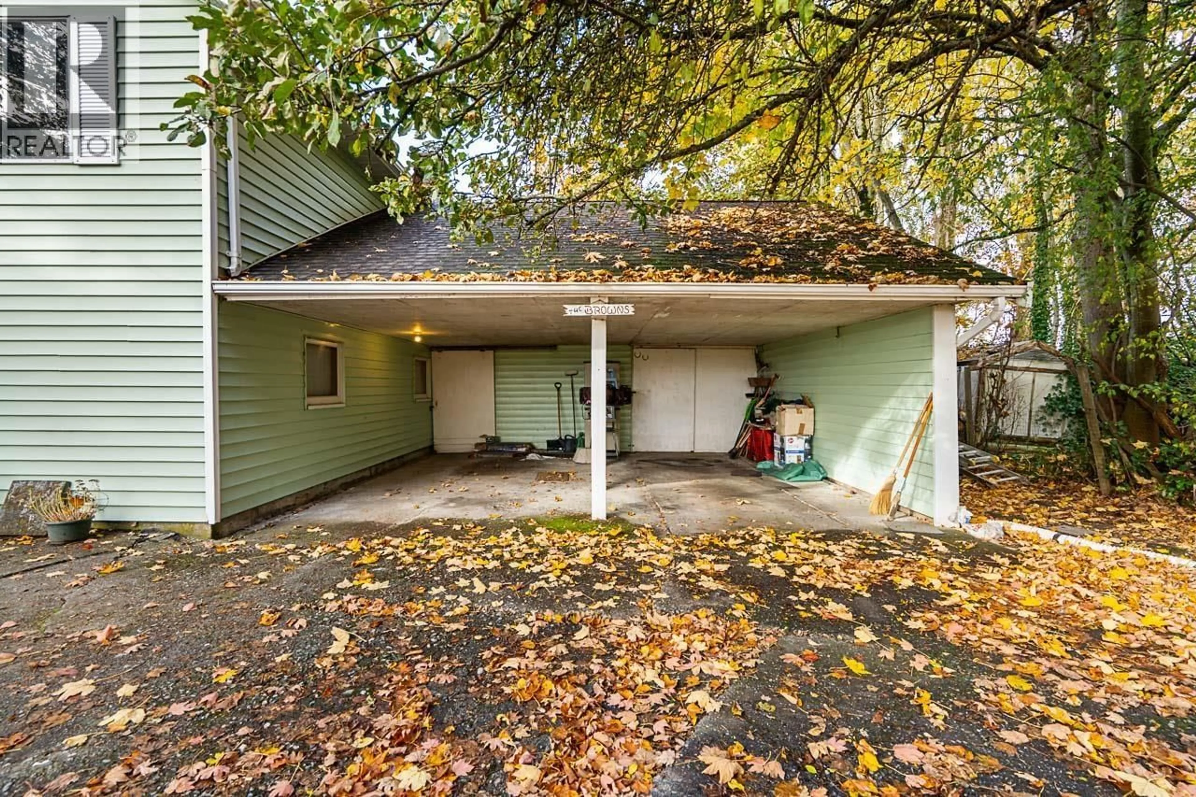 Patio, unknown for 13151 NO 3 ROAD, Richmond British Columbia V7A1X7