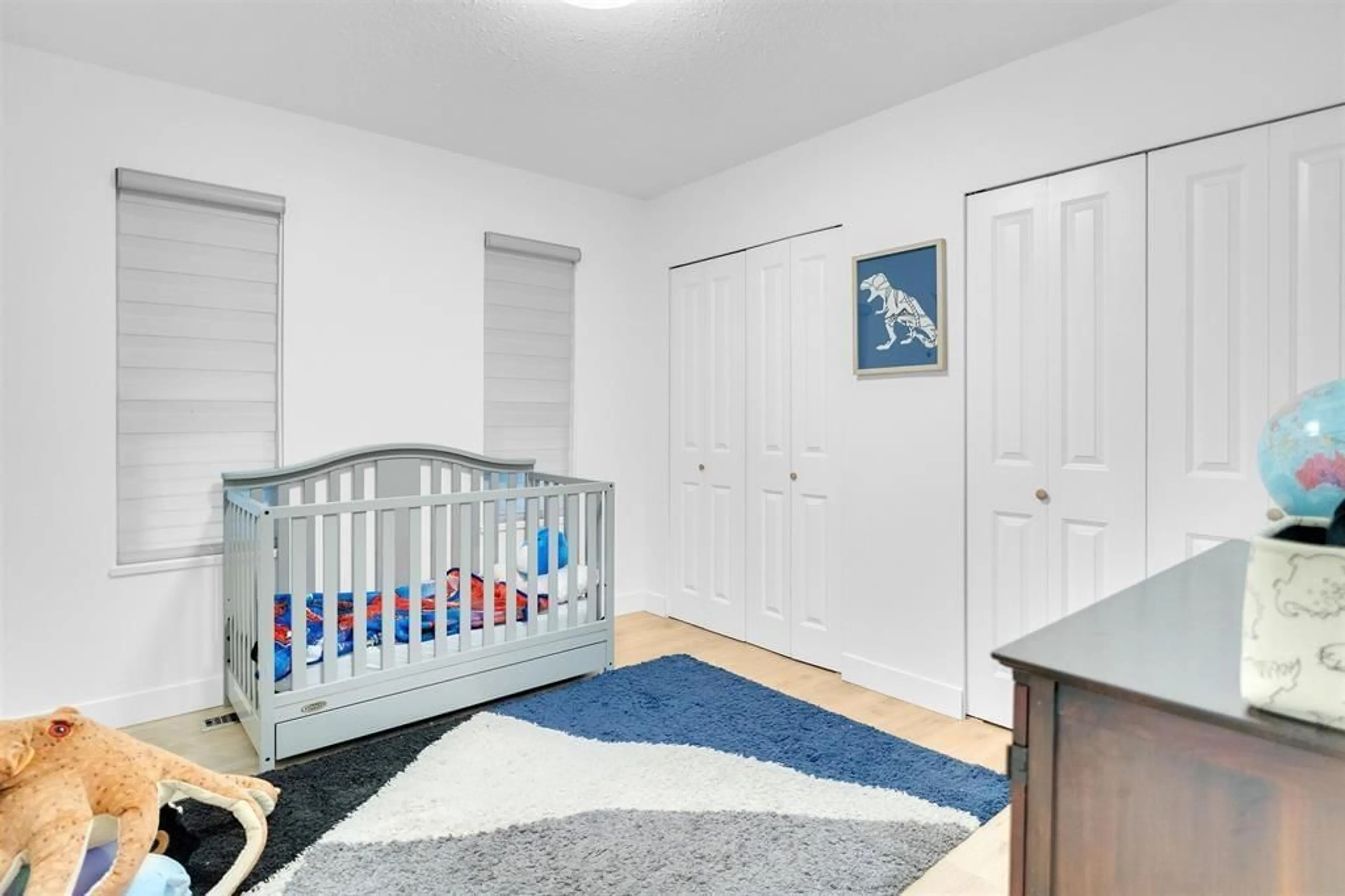 Indoor entryway for 2042 BOWLER, Surrey British Columbia V4A6S6