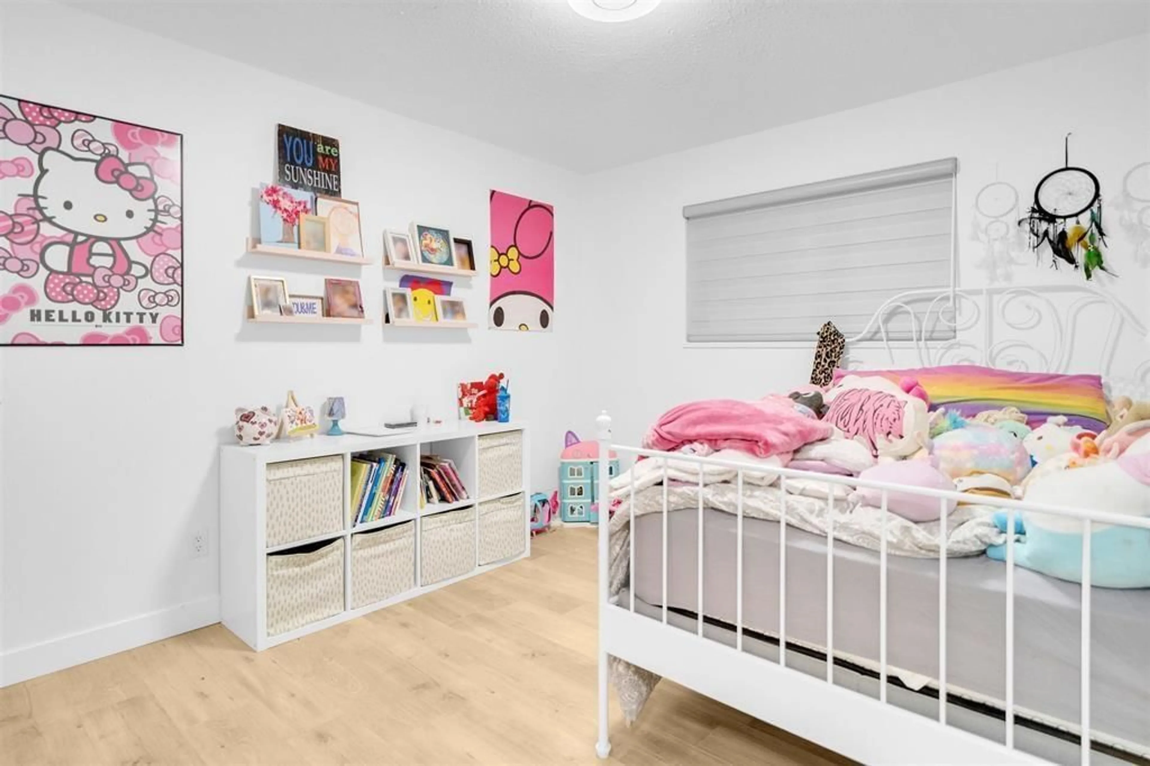 A pic of a room for 2042 BOWLER, Surrey British Columbia V4A6S6