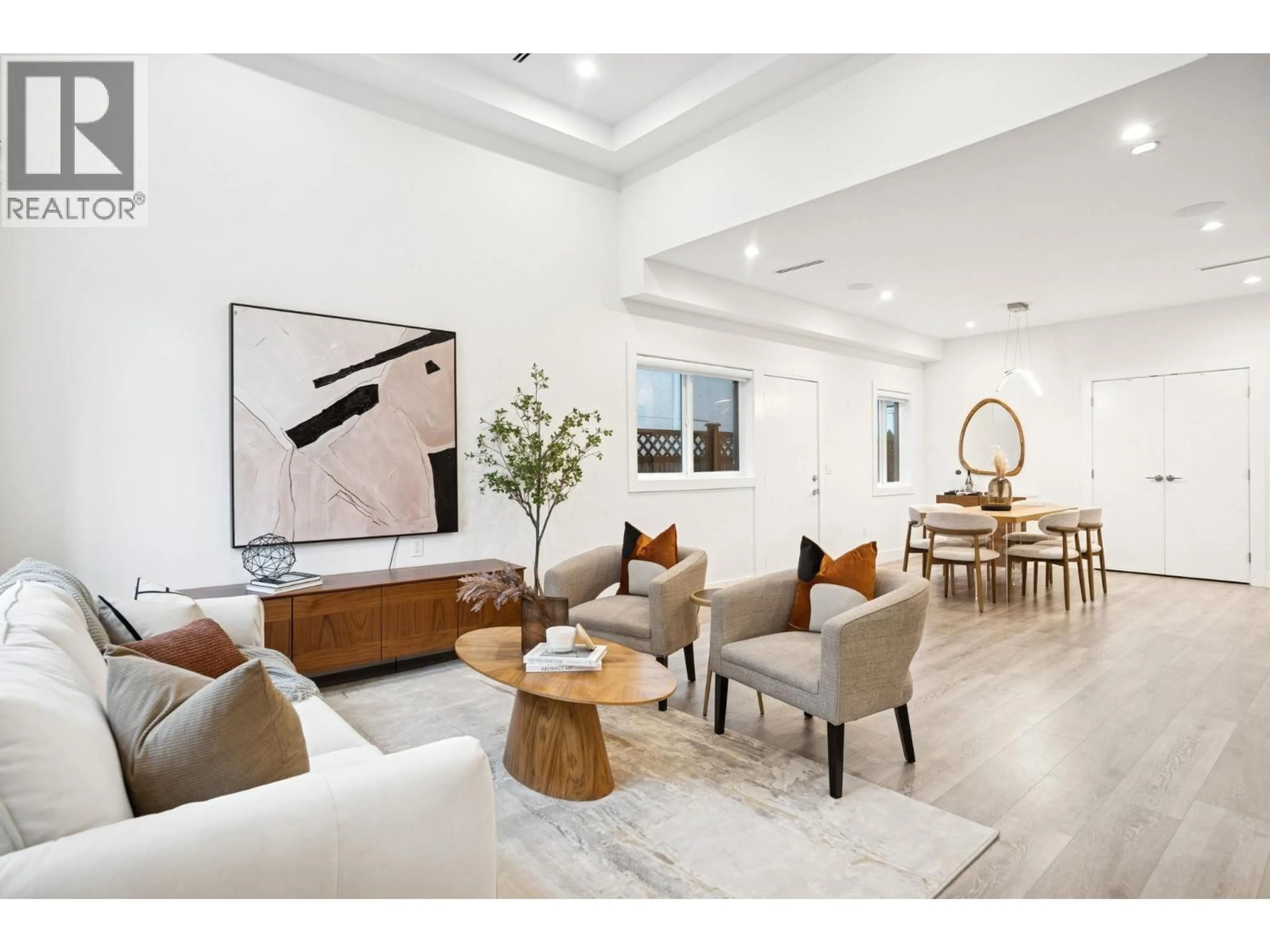 Living room with furniture, unknown for 7353 14TH AVENUE, Burnaby British Columbia V3N1Z7