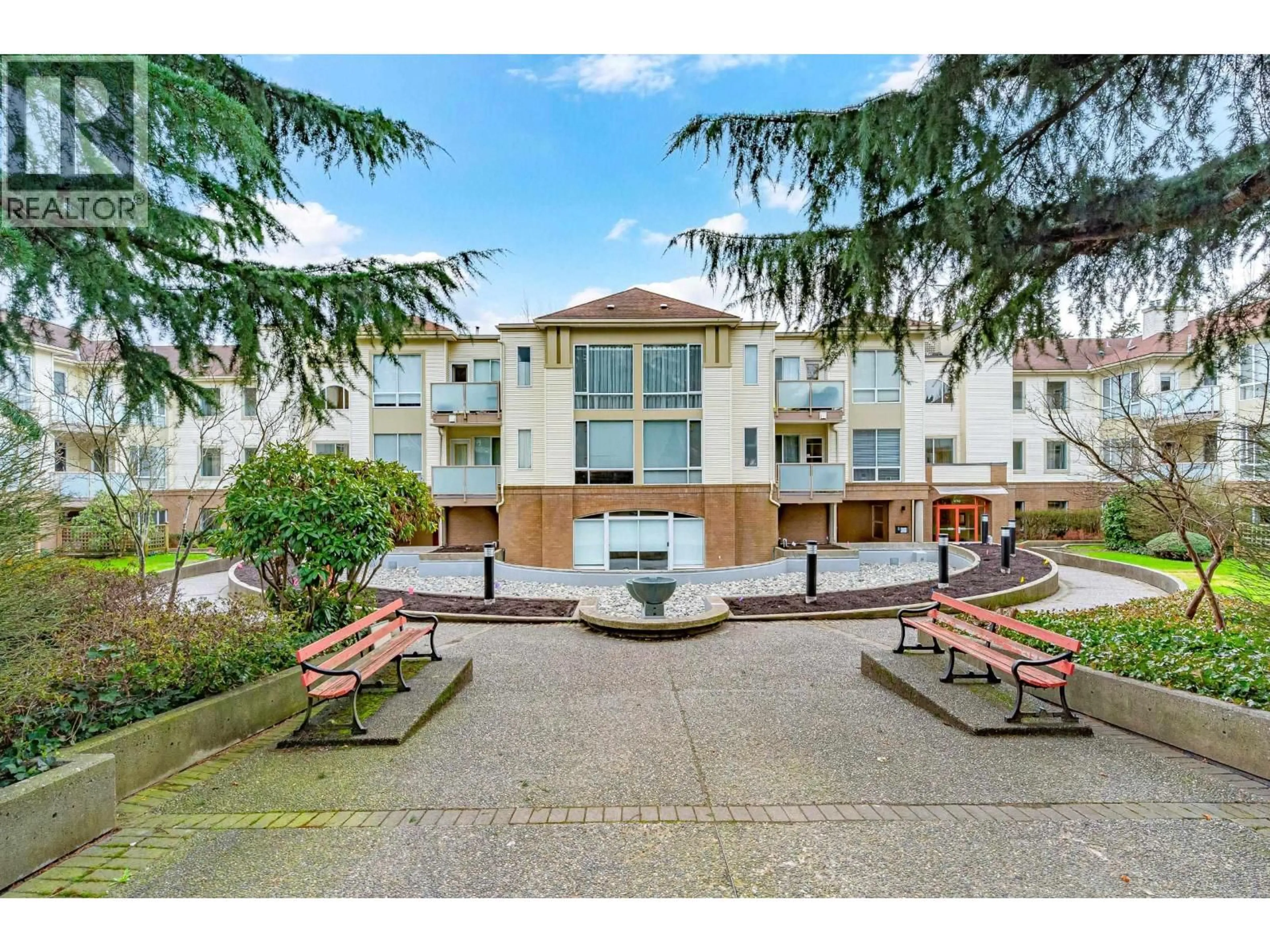 A pic from outside/outdoor area/front of a property/back of a property/a pic from drone, mountain view for 310 - 6742 STATION HILL COURT, Burnaby British Columbia V3N4V2