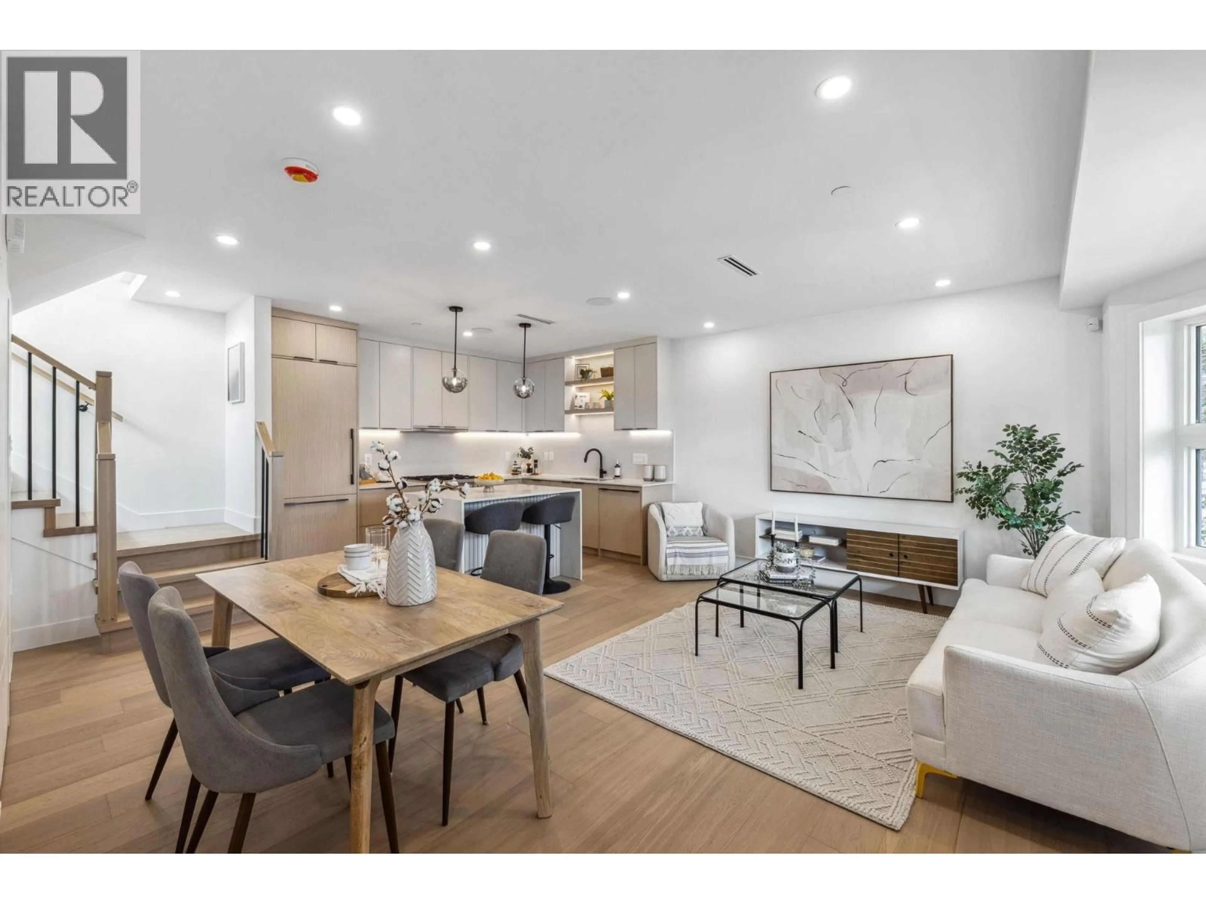 Open concept kitchen, unknown for 3381 VICTORIA DRIVE, Vancouver British Columbia V5N4M3