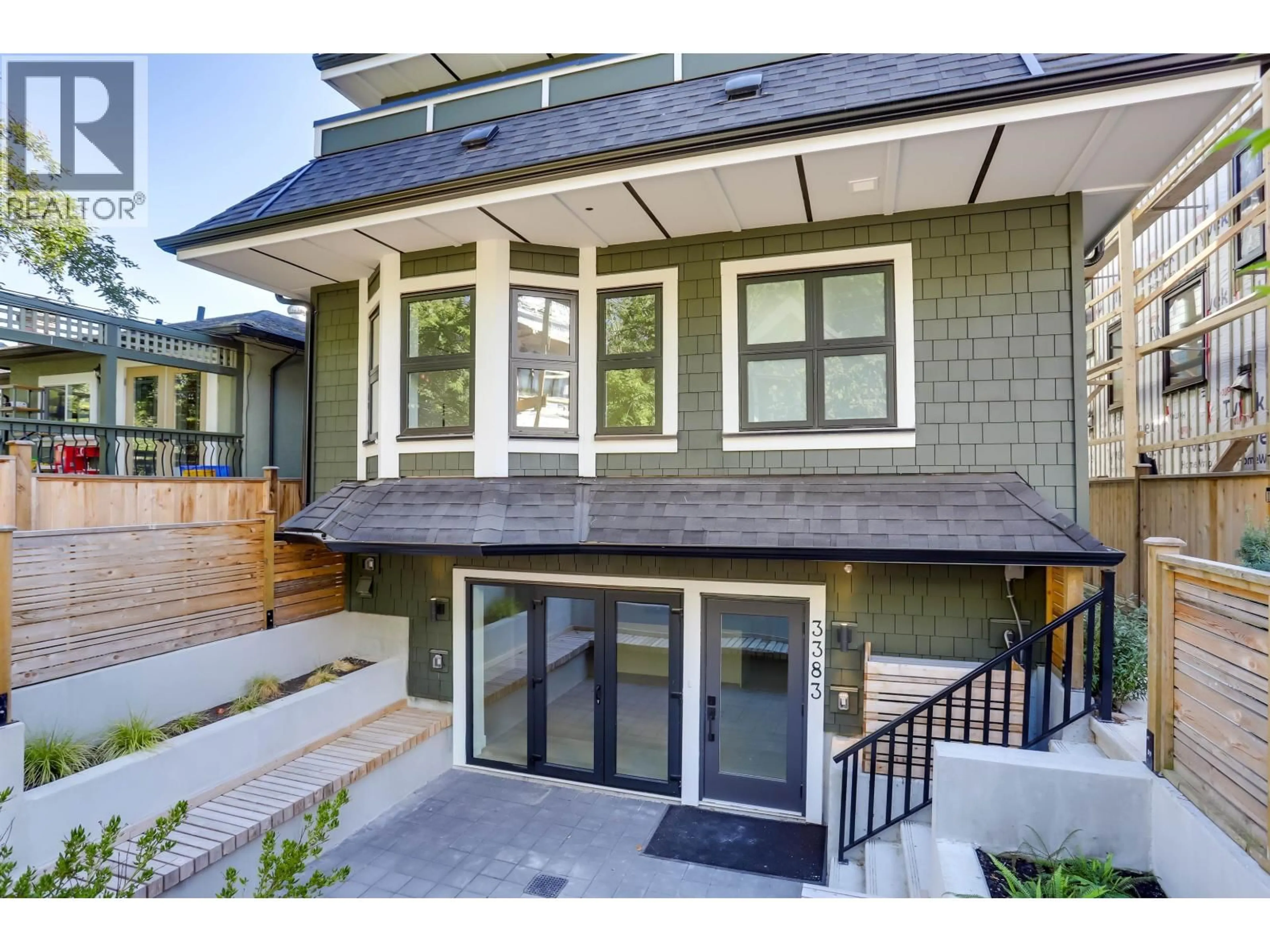 Unknown for 3383 VICTORIA DRIVE, Vancouver British Columbia V5N4M3