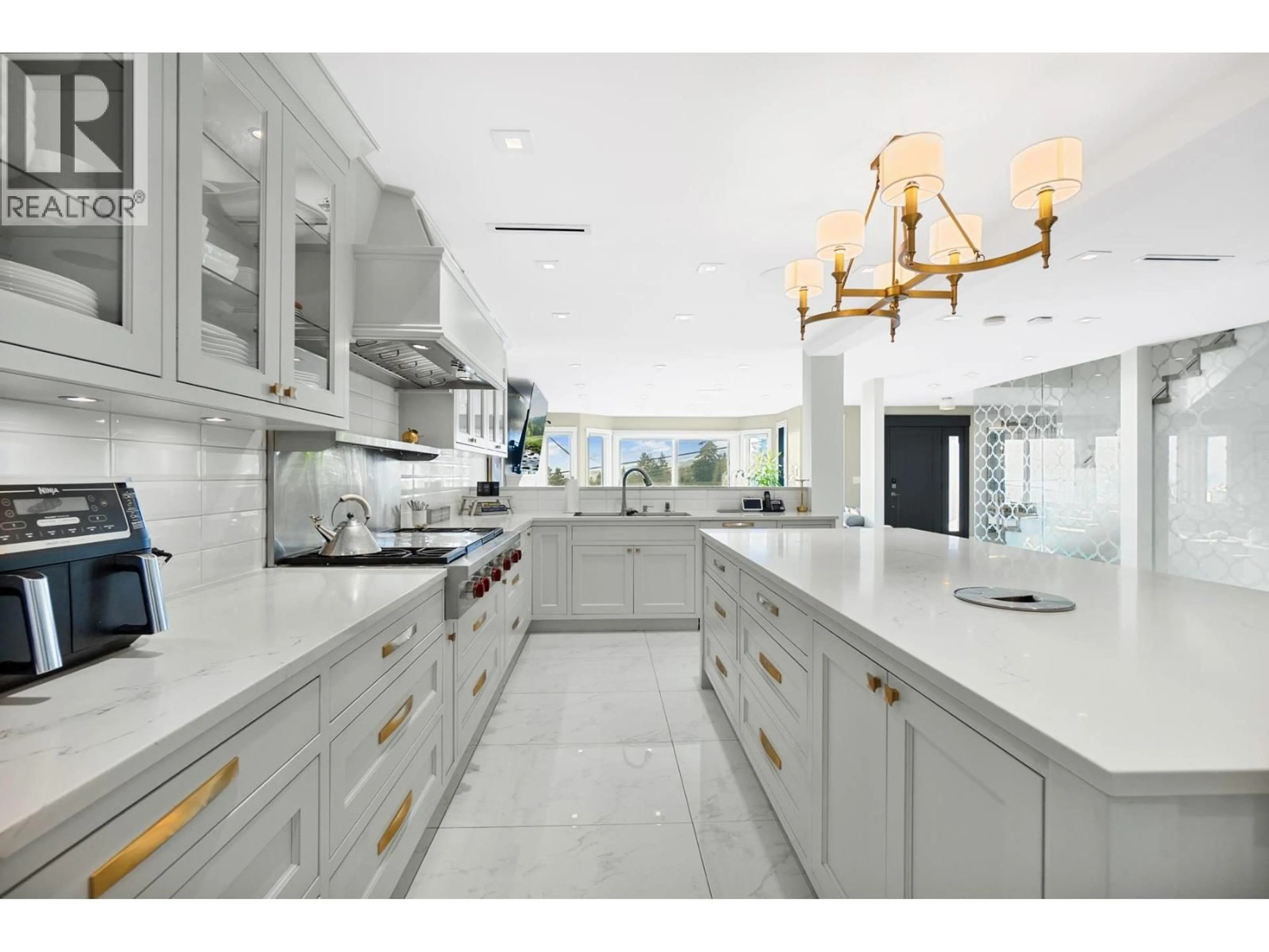 Contemporary kitchen, ceramic/tile floor for 1388 21ST STREET, West Vancouver British Columbia V7V4B3