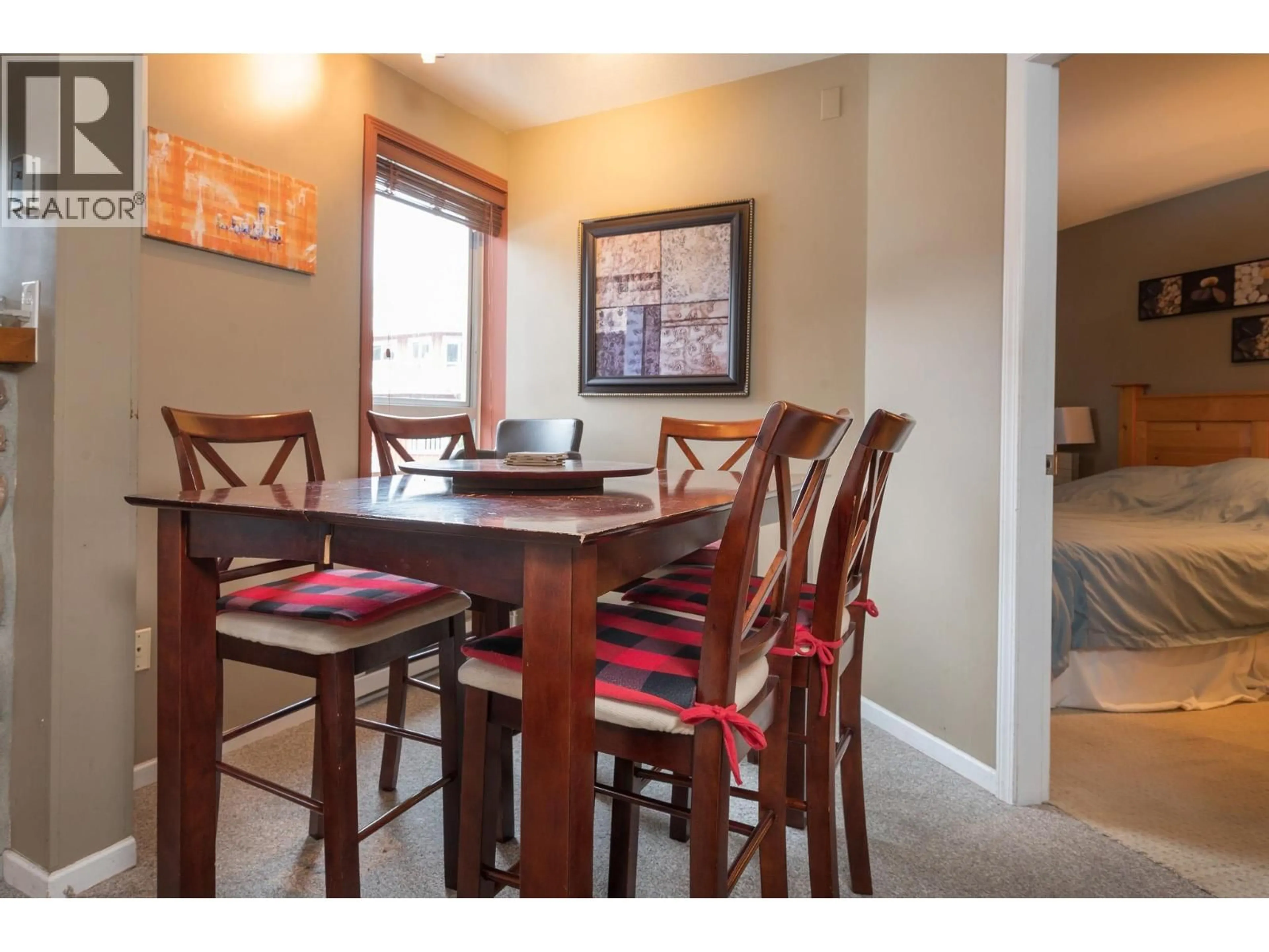 Dining room, wood/laminate floor for 333 - 4314 MAIN STREET, Whistler British Columbia V8E1A8