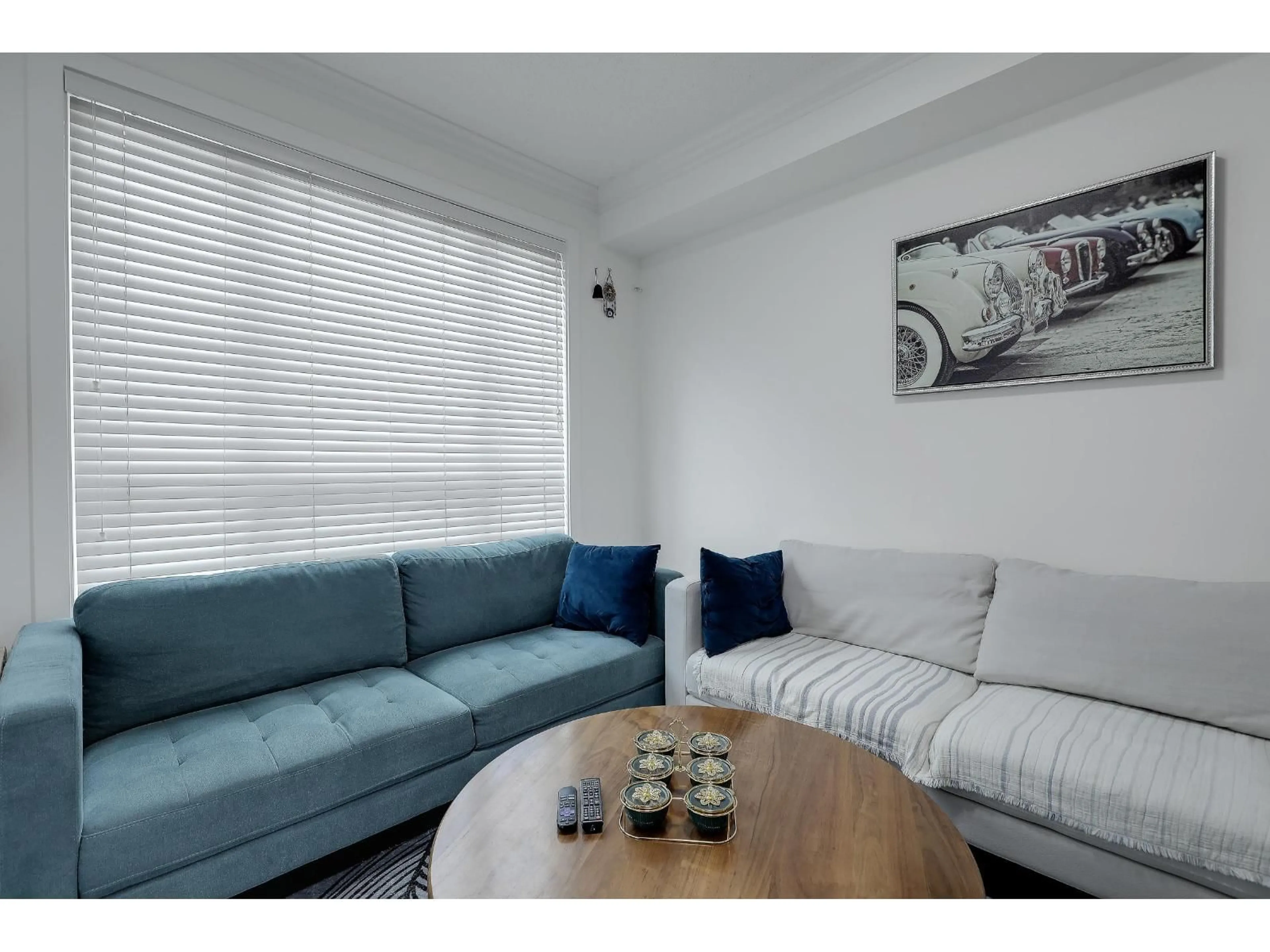 Living room with furniture, unknown for 204 - 13897 FRASER, Surrey British Columbia V3T0G8