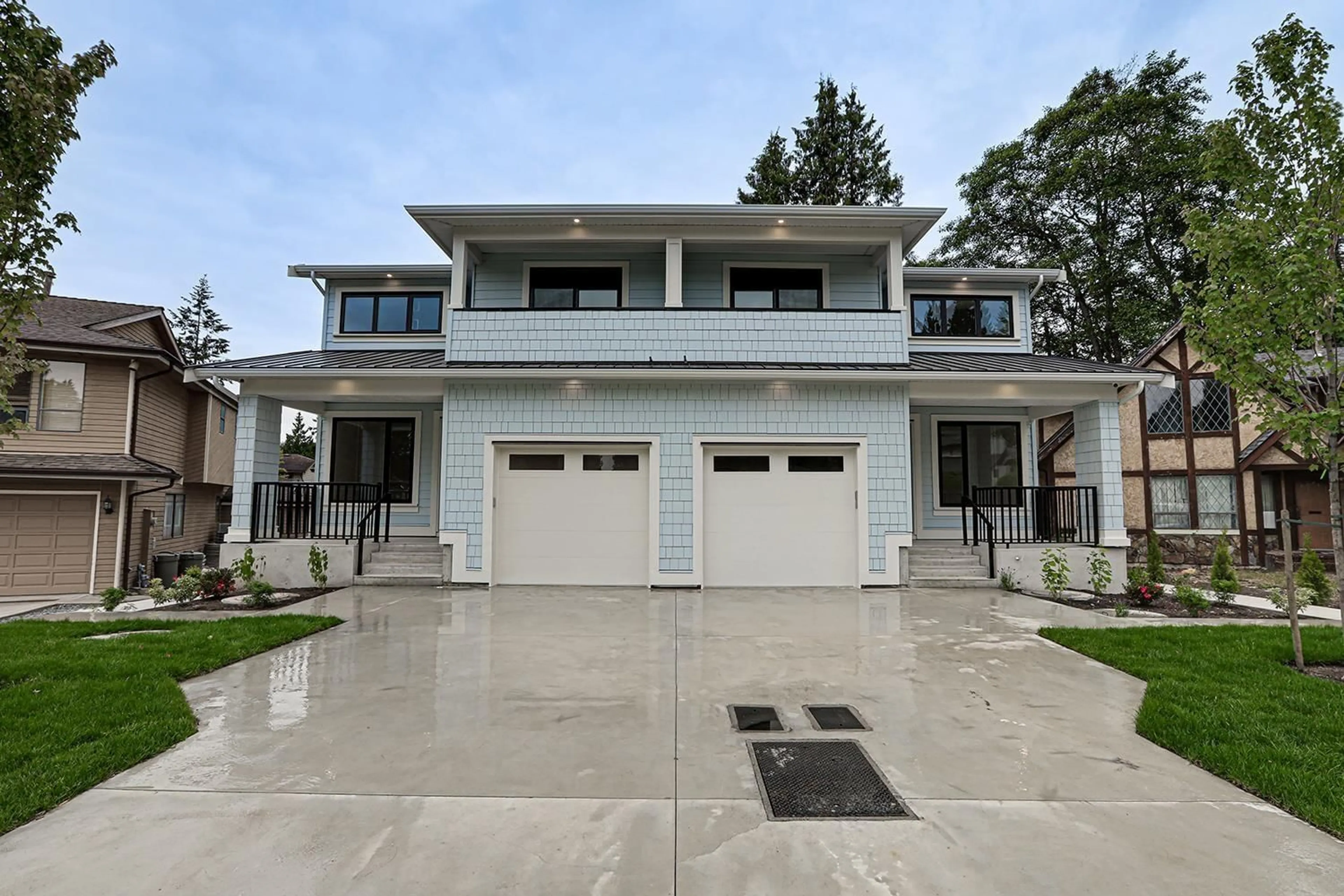 Home with vinyl exterior material, street for 11900 SUNWOOD, Delta British Columbia V4E2X6