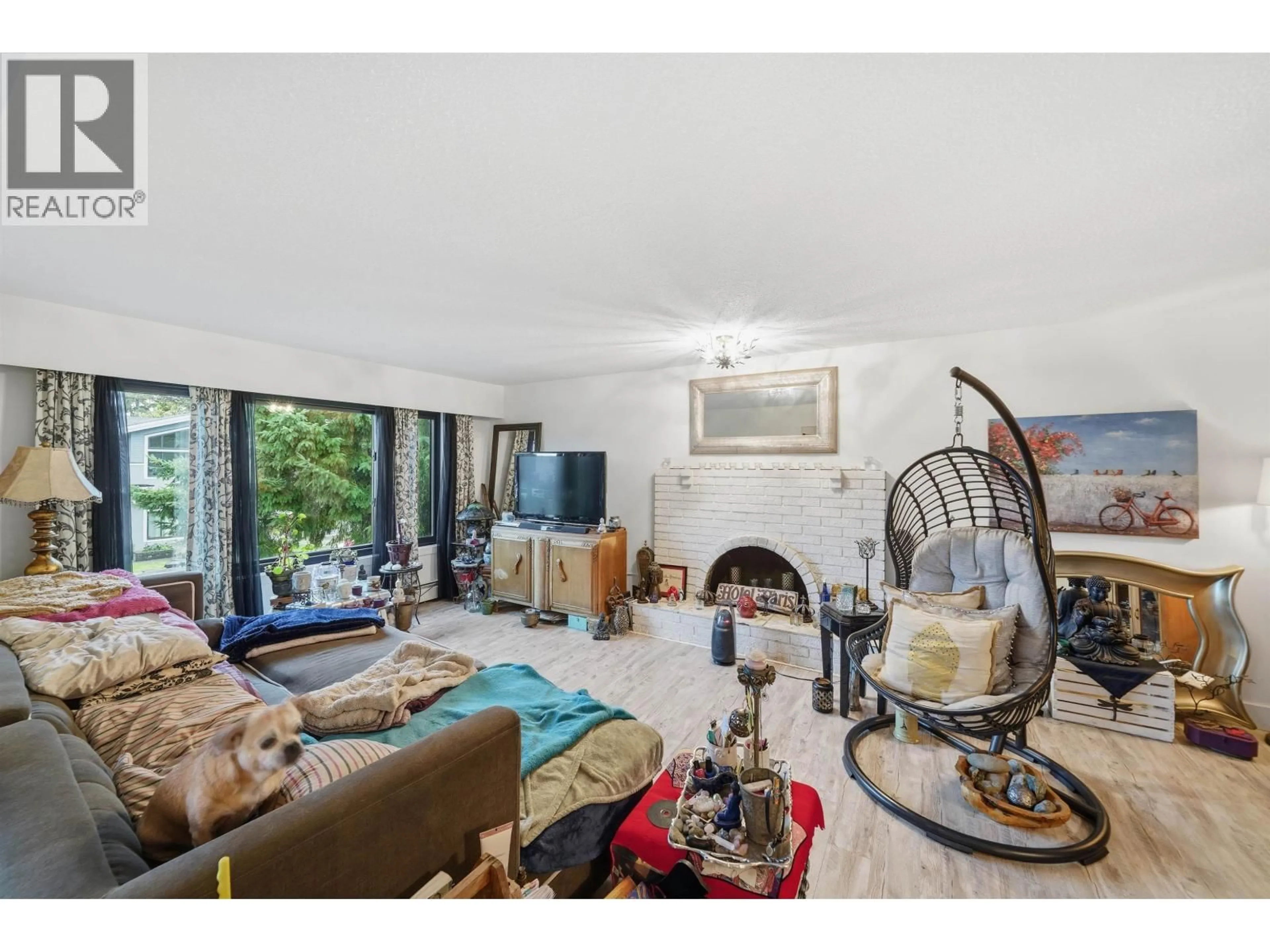 A pic of a room for 21323 121 AVENUE, Maple Ridge British Columbia V2X3S3