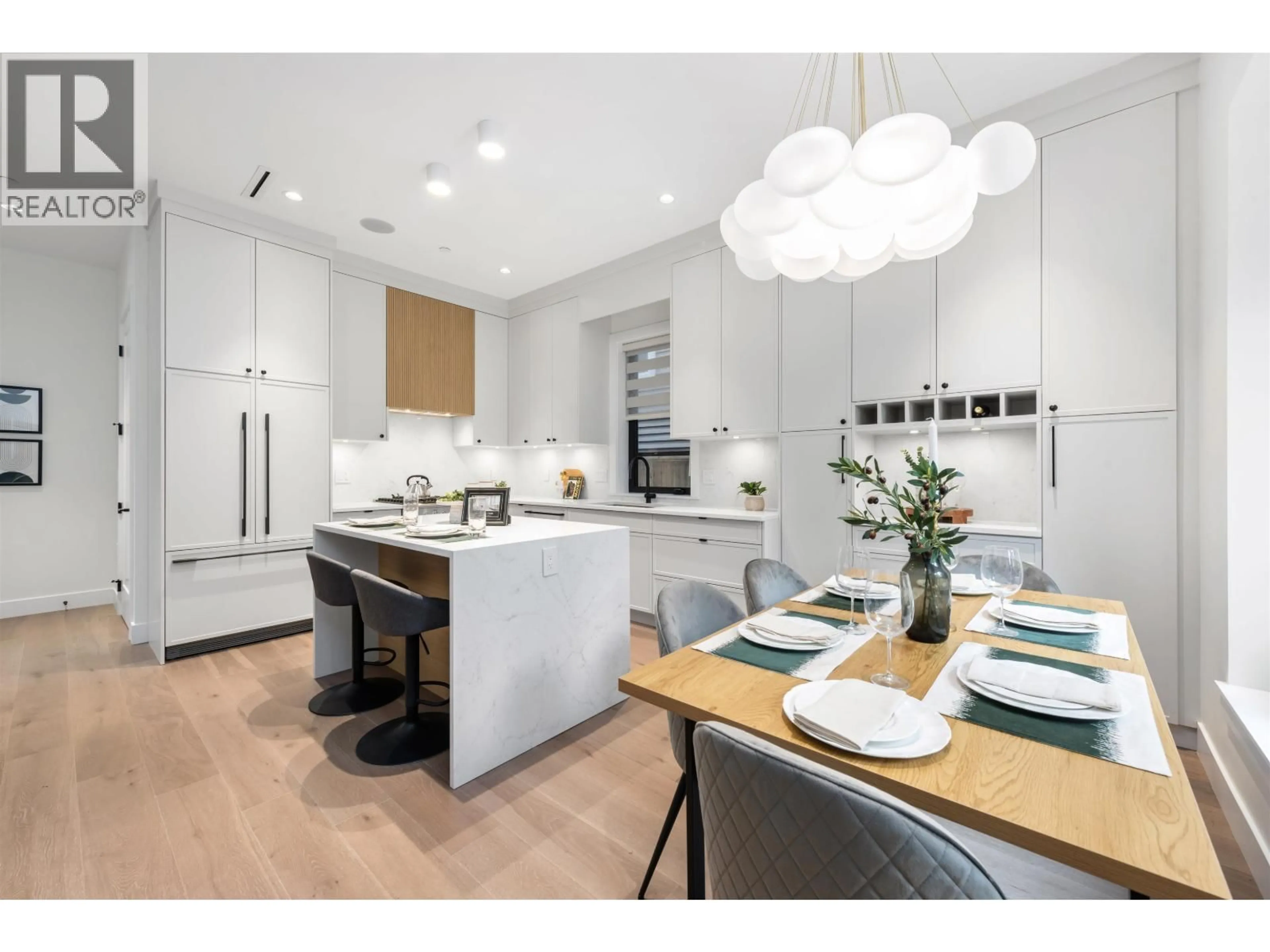 Open concept kitchen, unknown for 1 - 878 37 AVENUE, Vancouver British Columbia V5W1G2