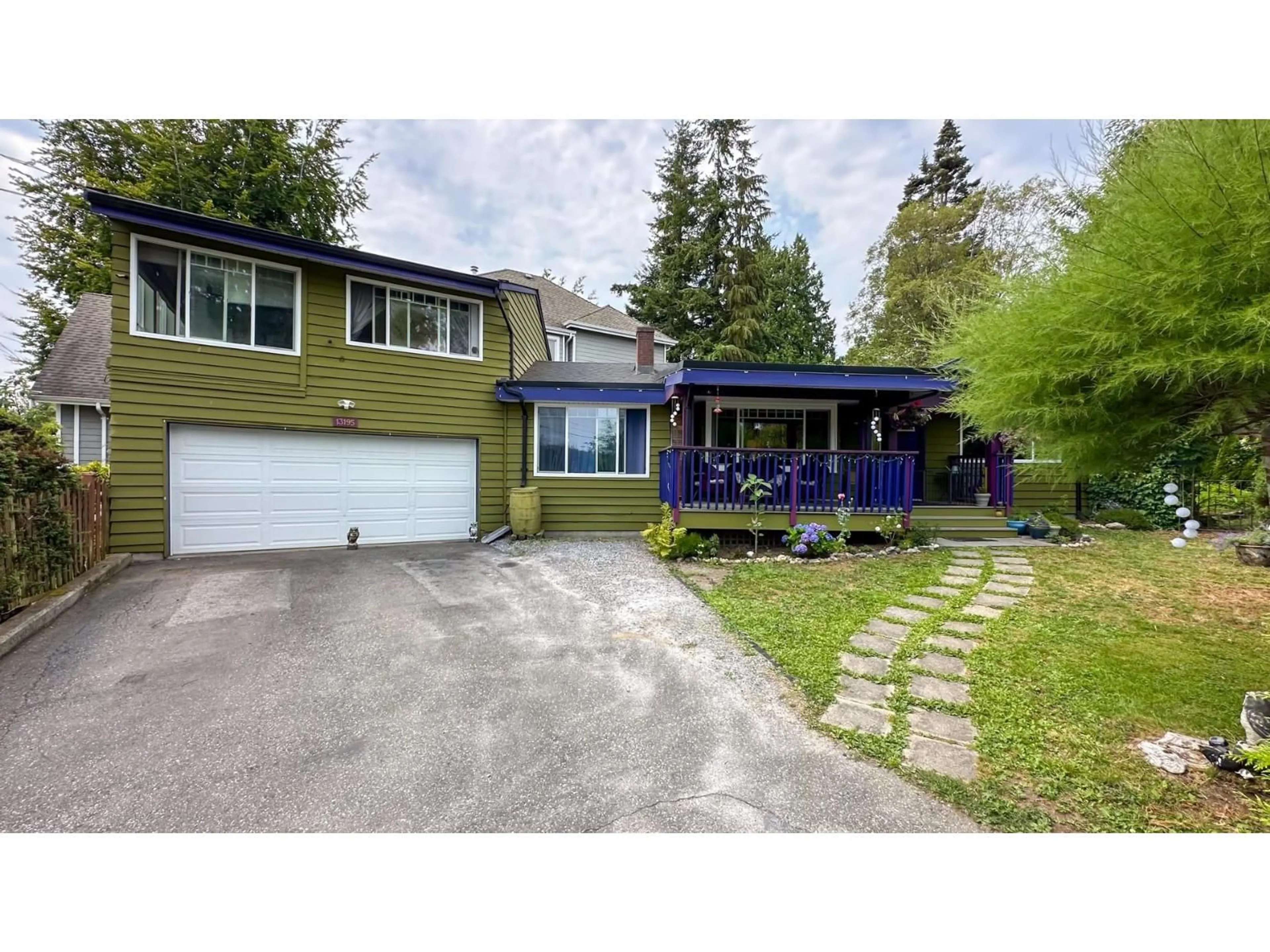 A pic from outside/outdoor area/front of a property/back of a property/a pic from drone, street for 13195 14, Surrey British Columbia V4A1G6