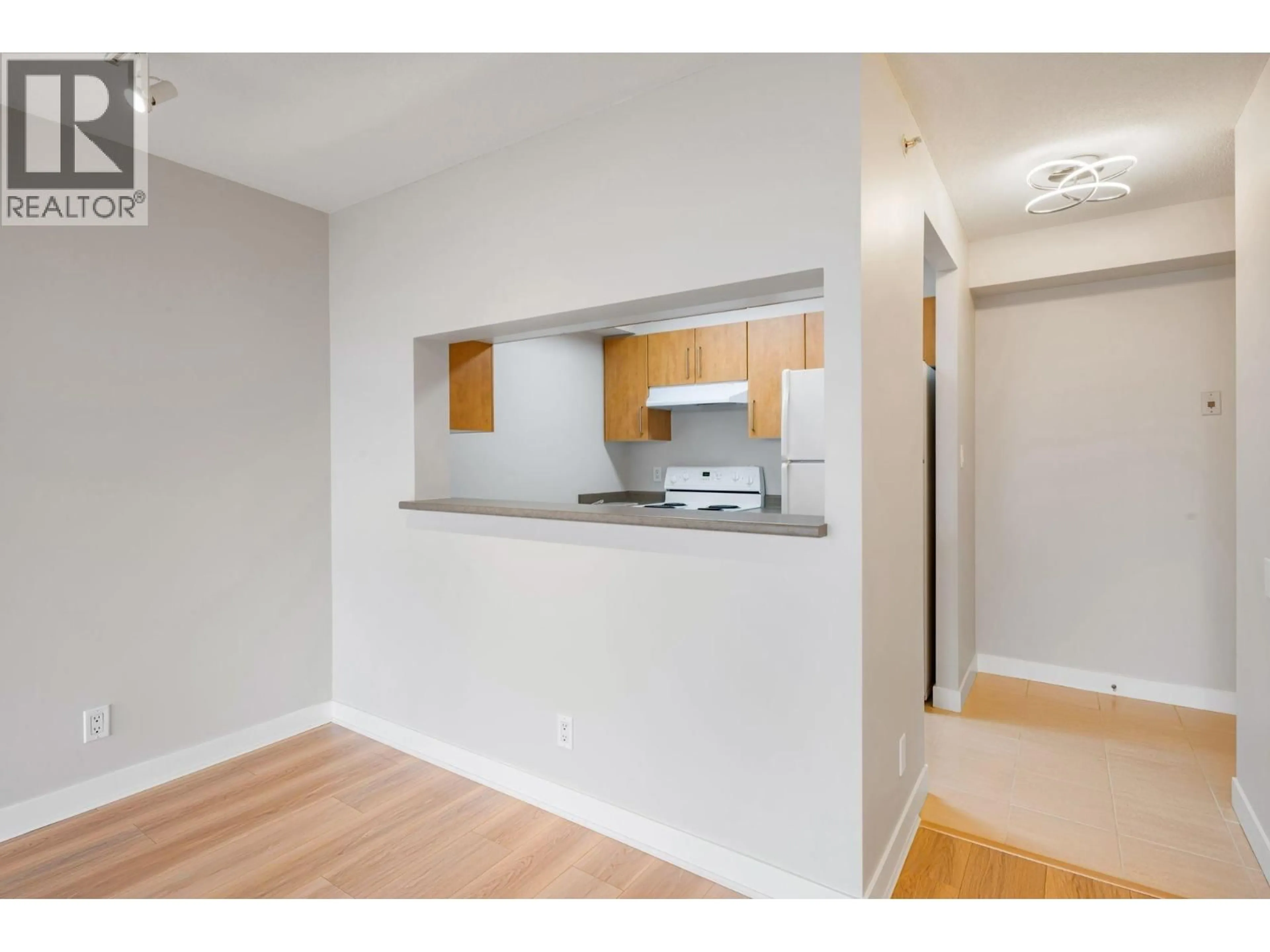 Unknown for 2410 - 5380 OBEN STREET, Vancouver British Columbia V5R6H7