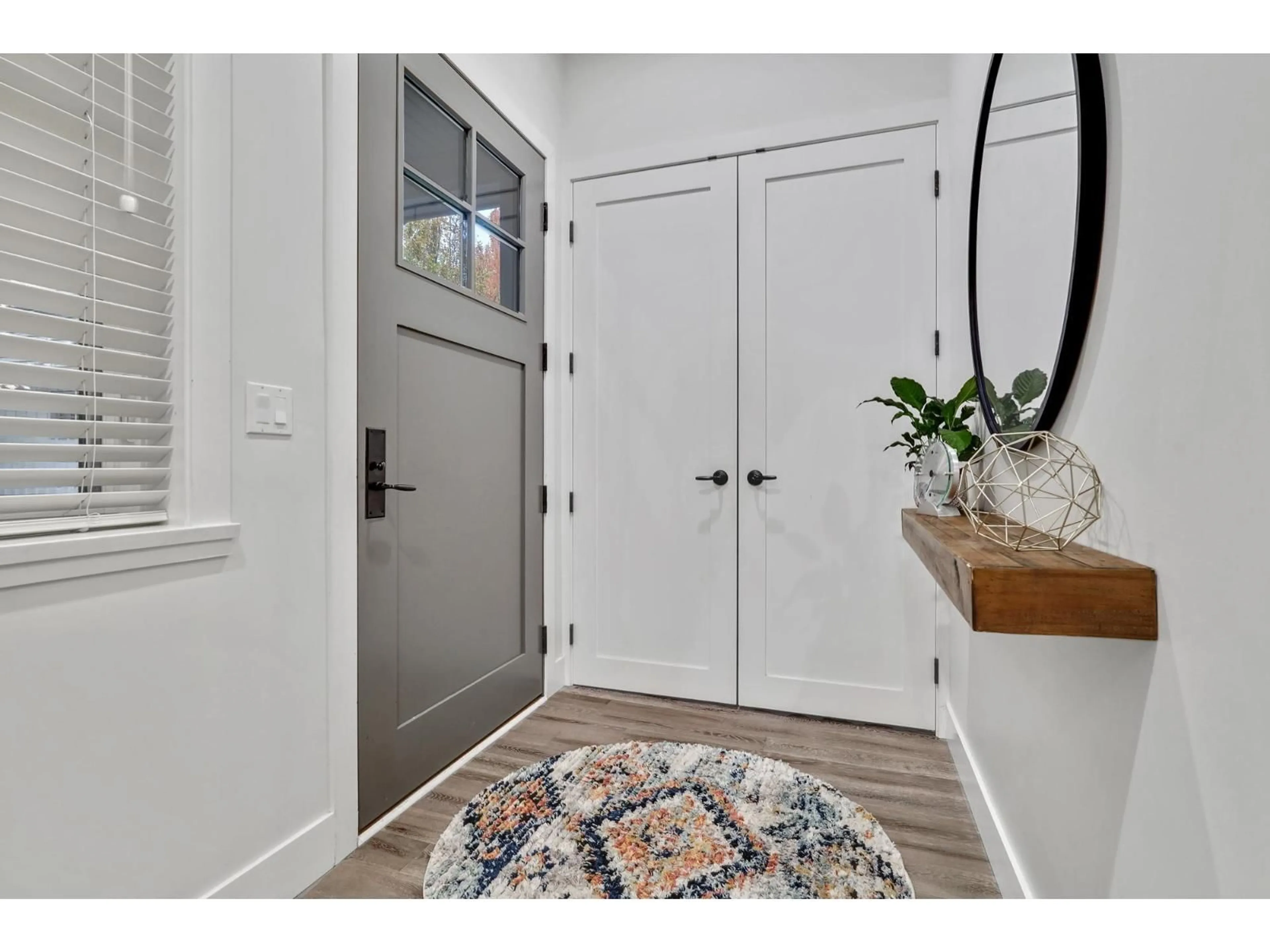 Indoor entryway for 27 - 3122 160, Surrey British Columbia V3S8K5