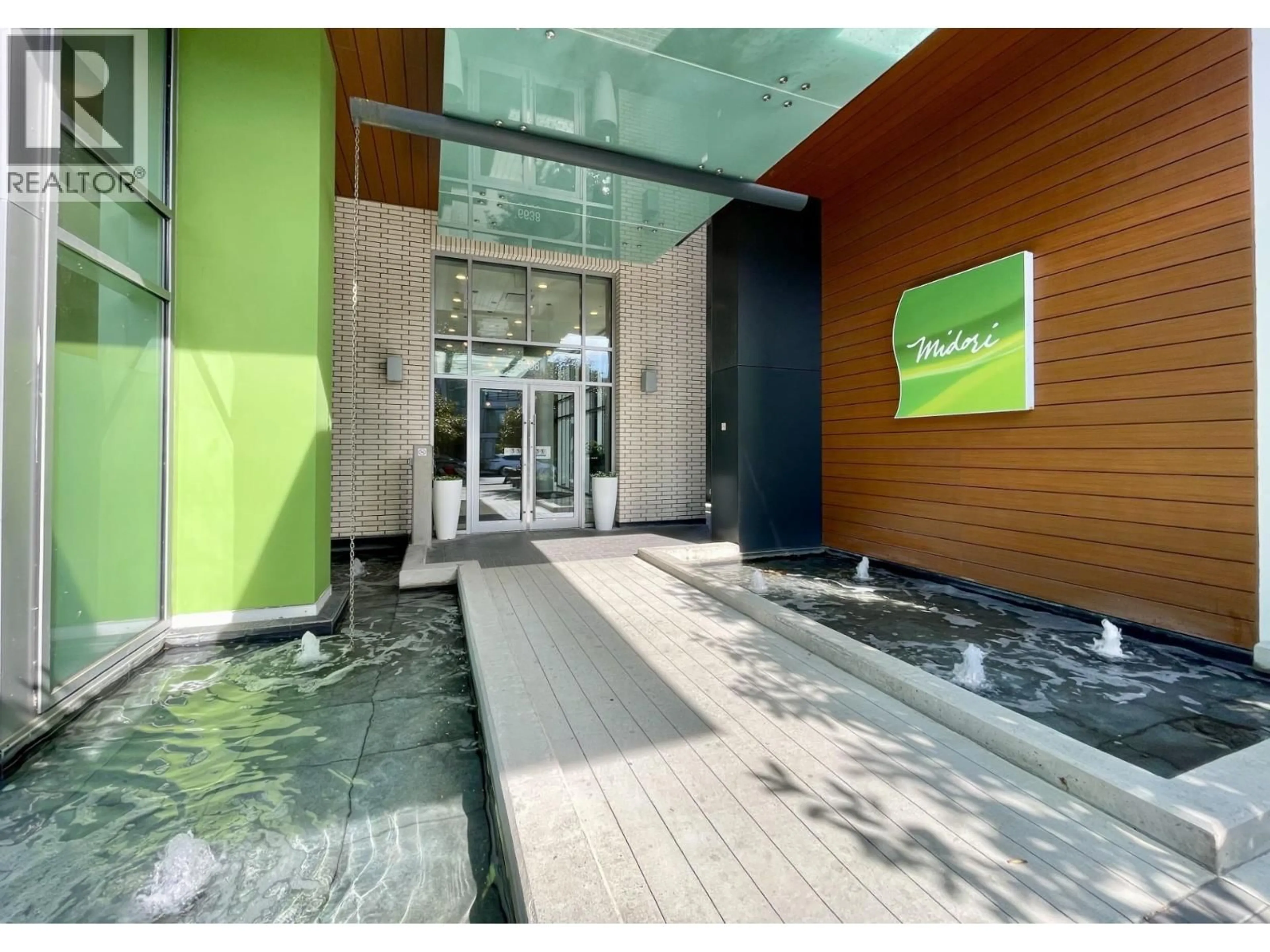 Indoor foyer for 2502 - 6638 DUNBLANE AVENUE, Burnaby British Columbia V5H0G8