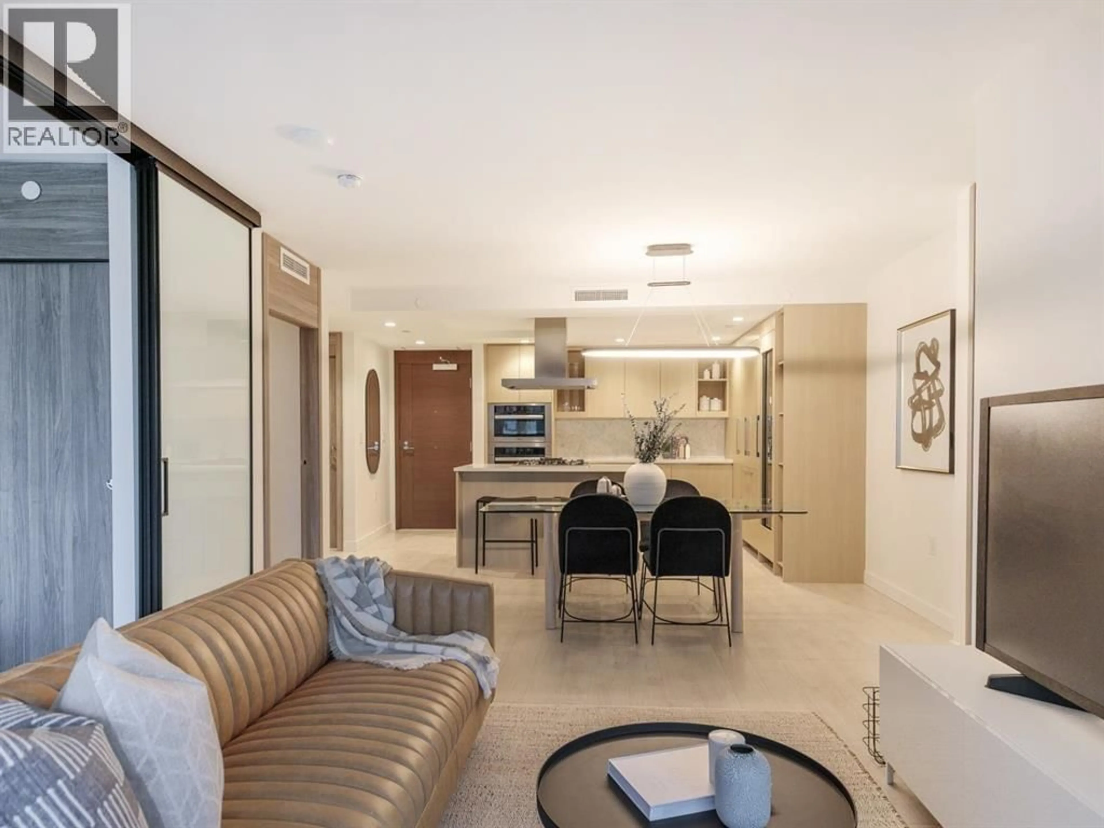 Unknown for 911 - 1768 COOK STREET, Vancouver British Columbia V5Y0N3