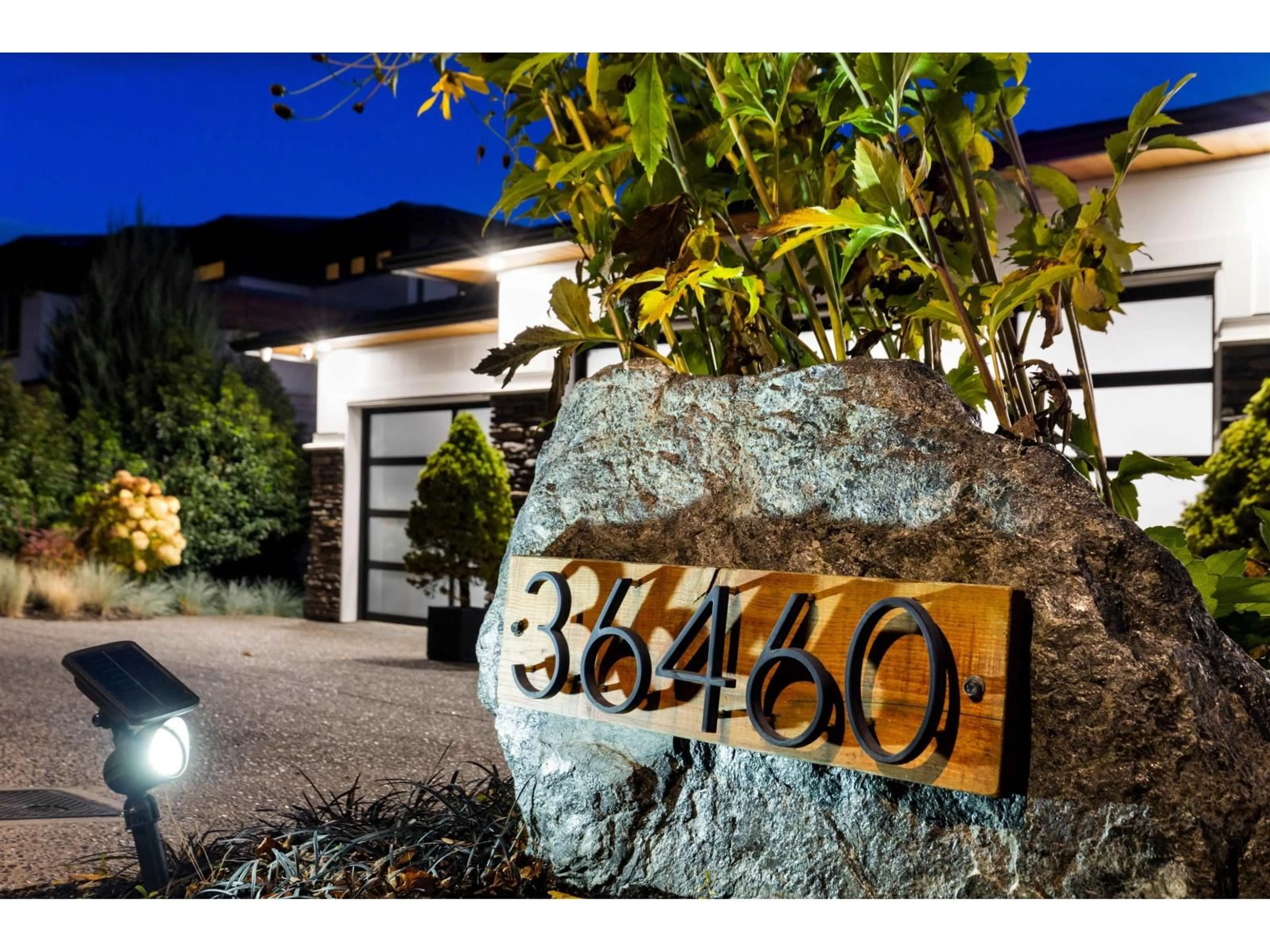 Indoor entryway for 36460 EPWORTH, Abbotsford British Columbia V3G0B2