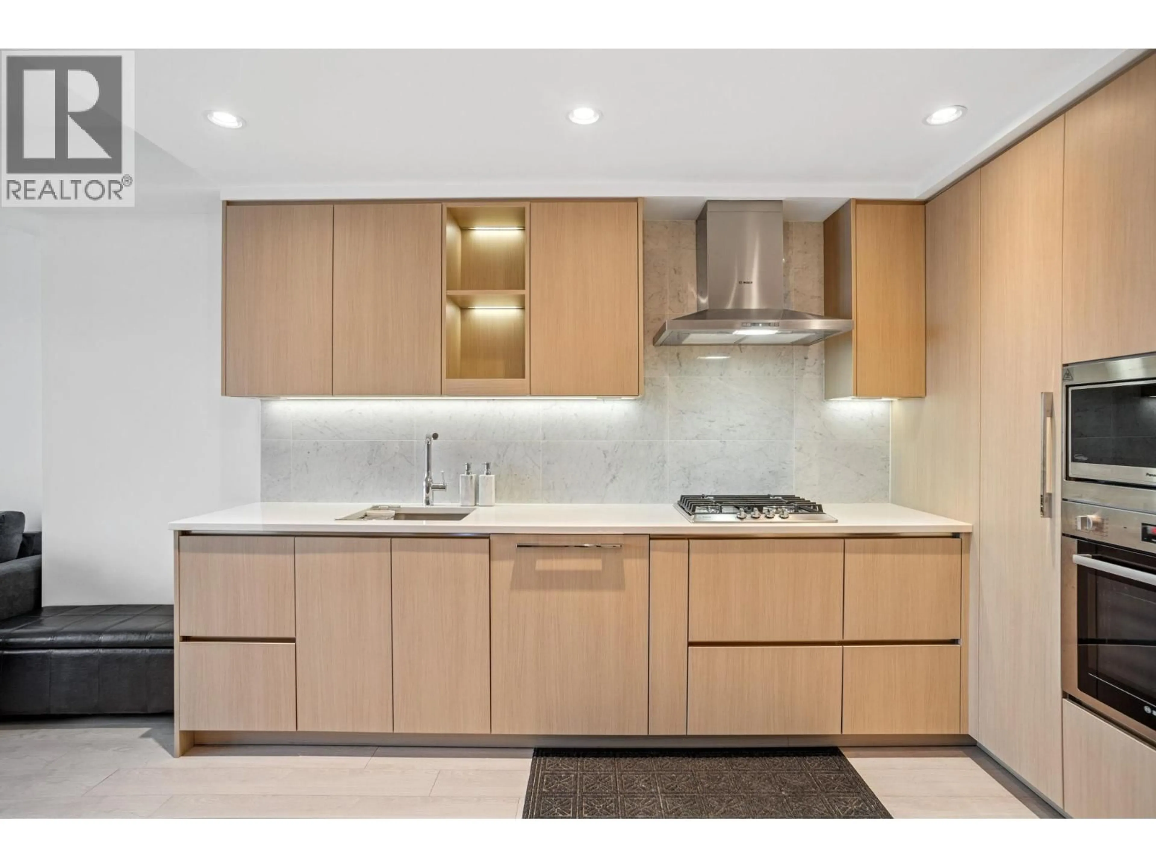 Standard kitchen, unknown for 1506 - 4730 LOUGHEED HIGHWAY, Burnaby British Columbia V5C0M9