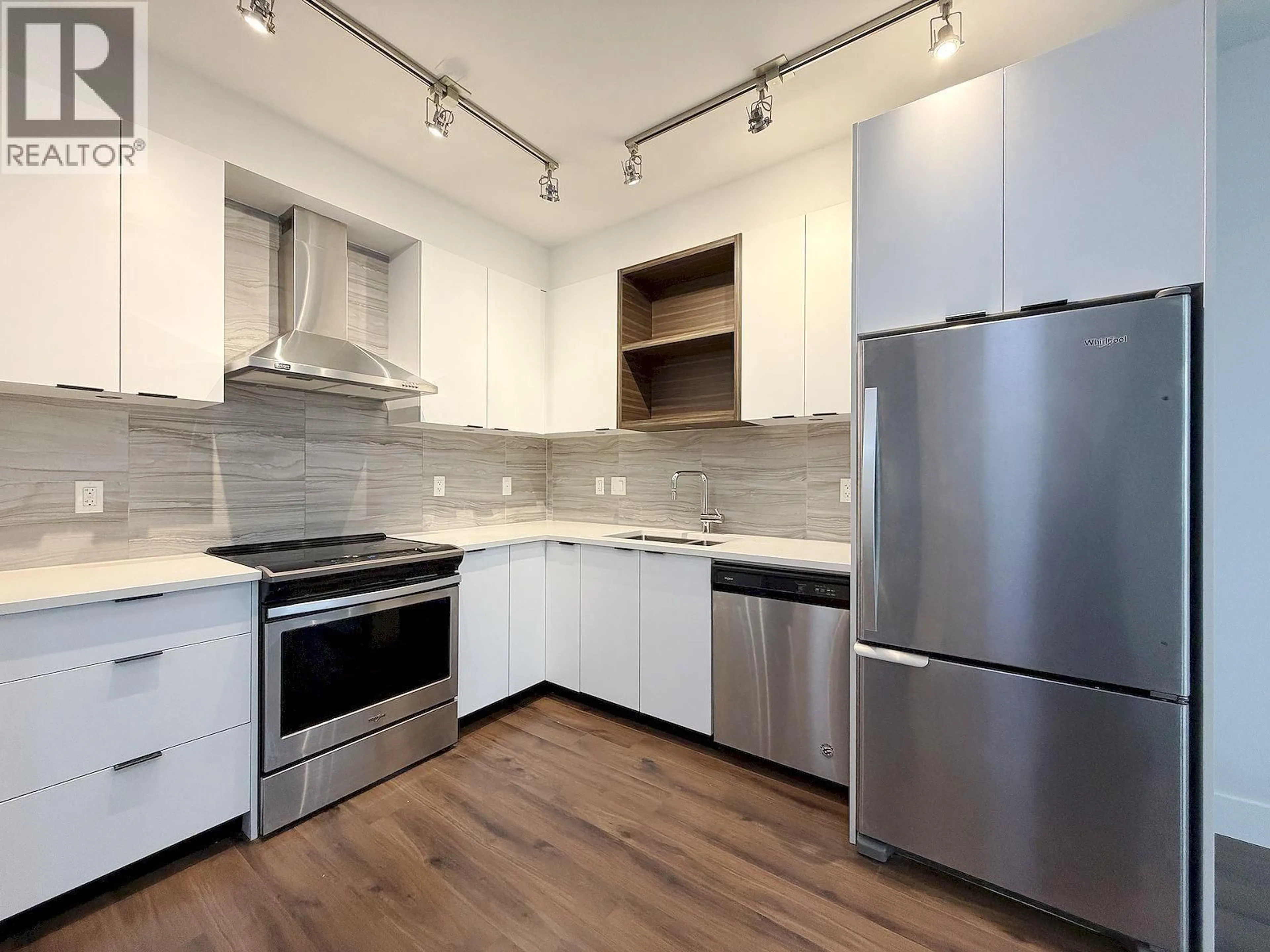 Unknown for 242 - 5355 LANE STREET, Burnaby British Columbia V5H0H1