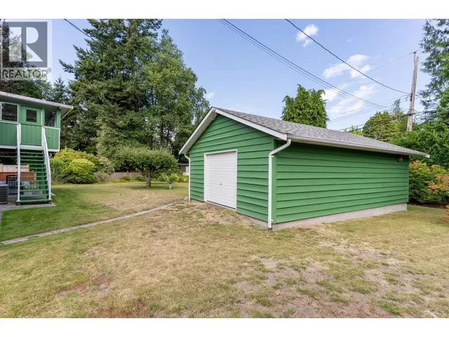 5451 7B AVENUE, Delta 3