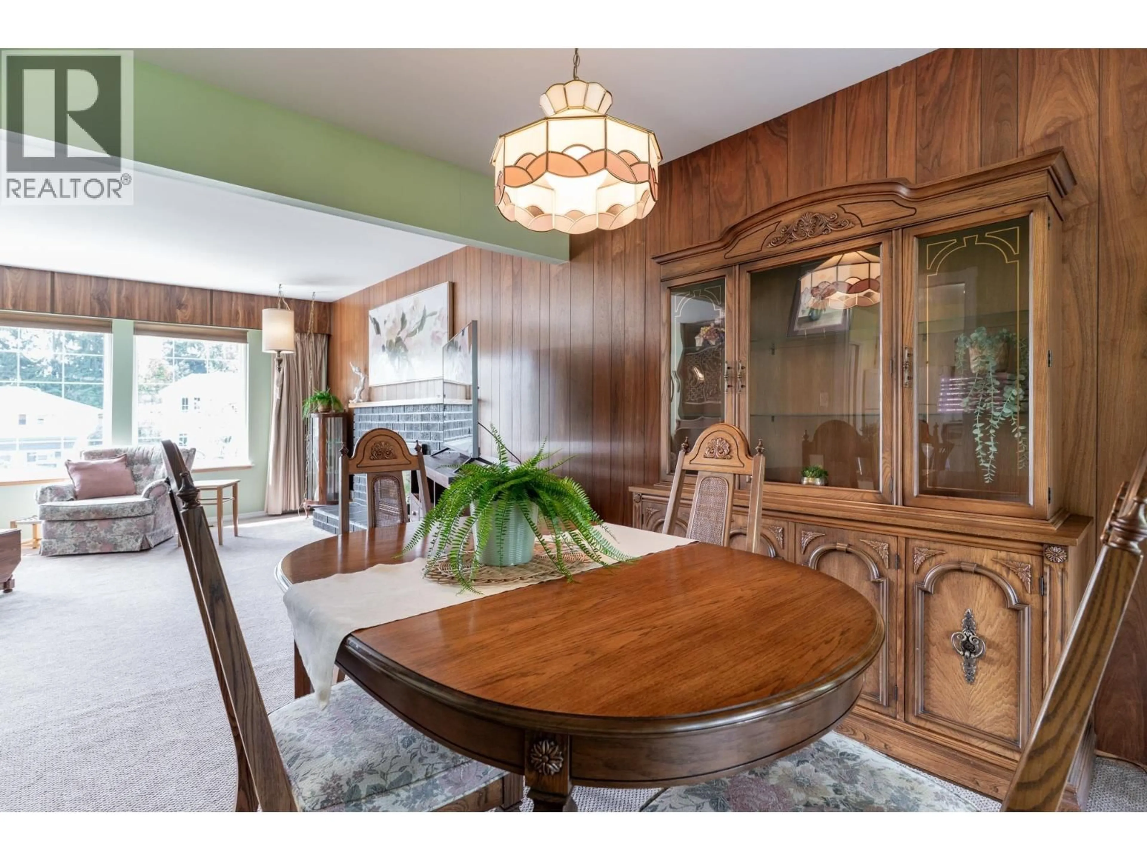 Dining room, wood/laminate floor for 5451 7B AVENUE, Delta British Columbia V4M1S7