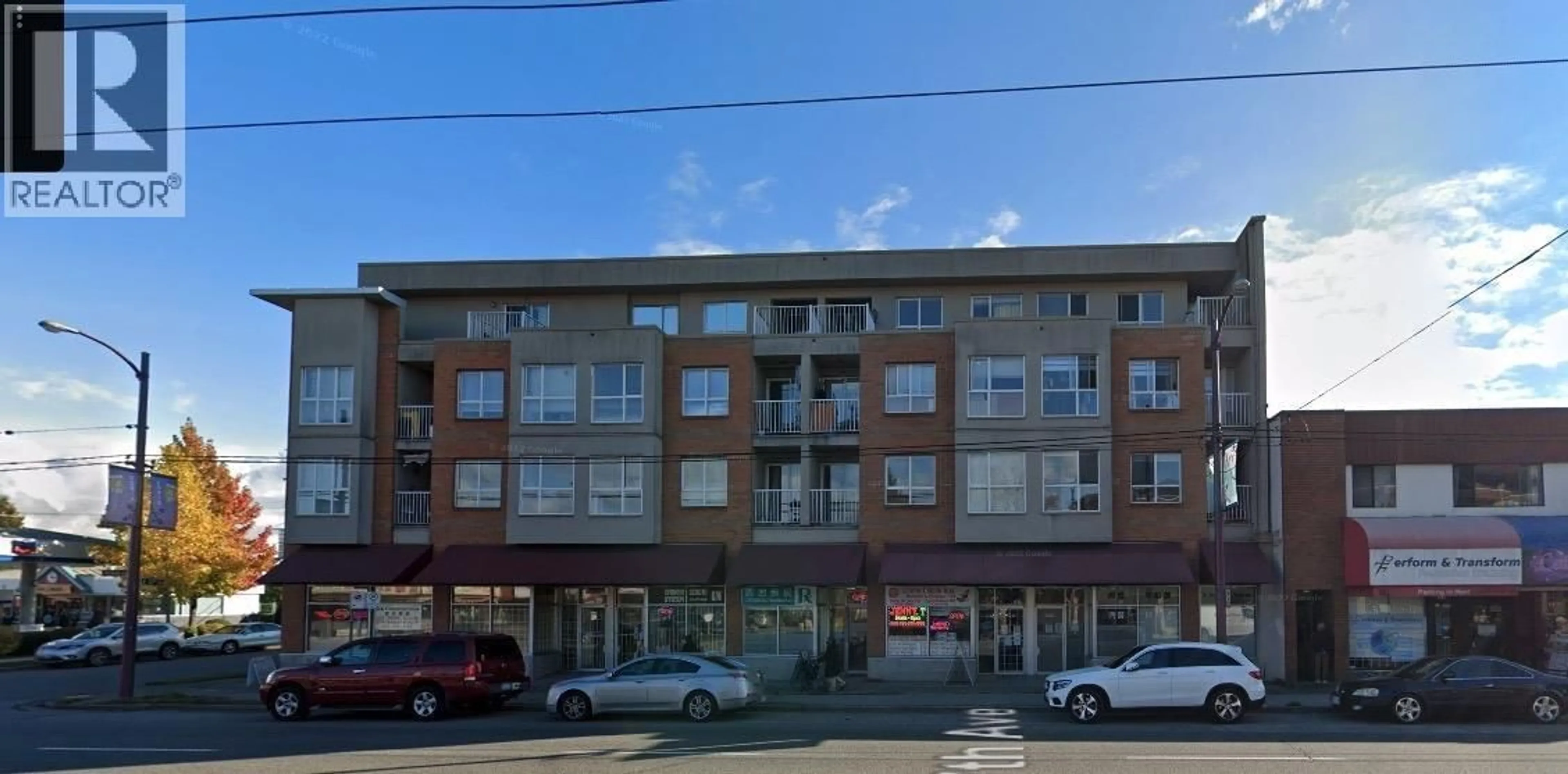 Unknown for 305 - 2028 37TH AVENUE, Vancouver British Columbia V5P1G2