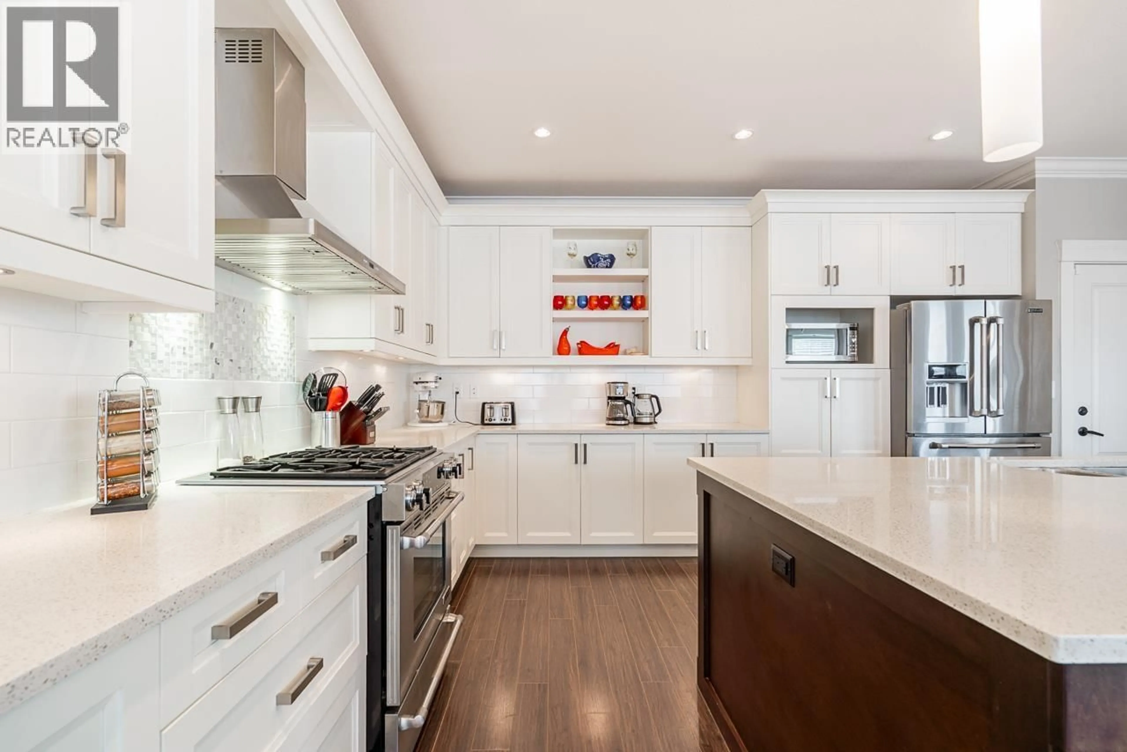 Contemporary kitchen, unknown for 23310 138B AVENUE, Maple Ridge British Columbia V4R2G5