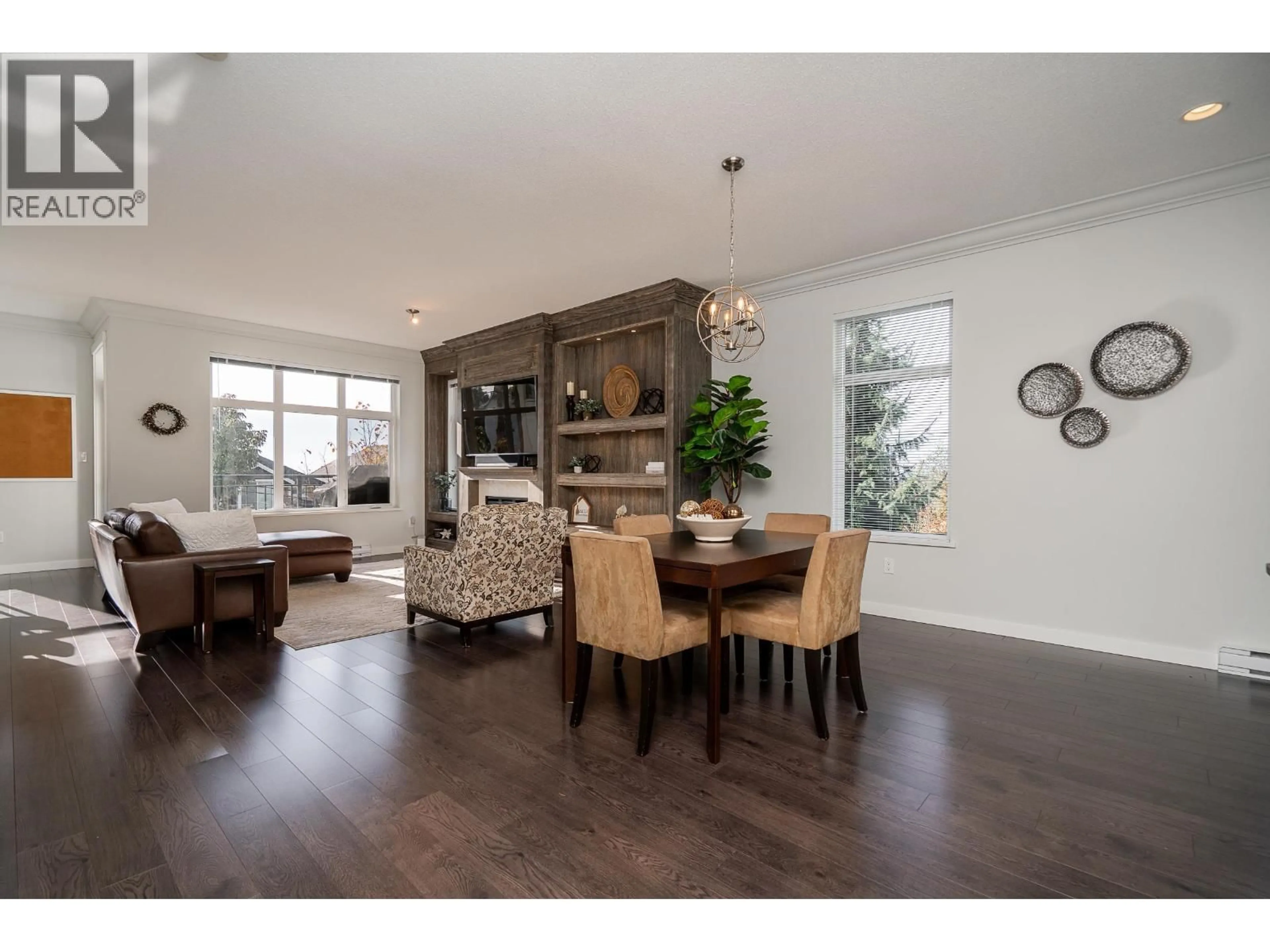 Open concept kitchen, wood/laminate floor for 86 - 1430 DAYTON STREET, Coquitlam British Columbia V3E0E7