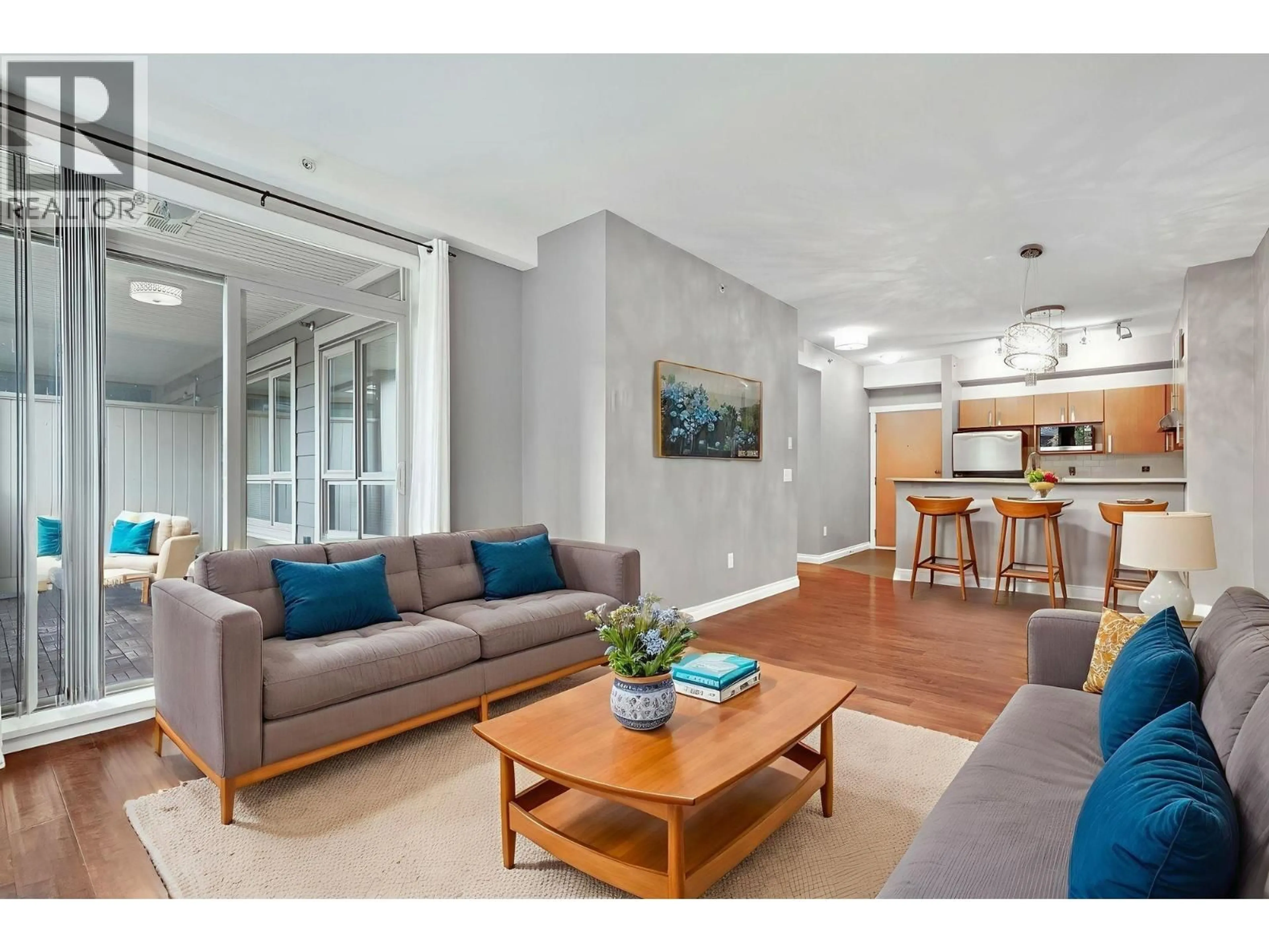 Living room with furniture, unknown for 413 - 801 KLAHANIE DRIVE, Port Moody British Columbia V3H5K4