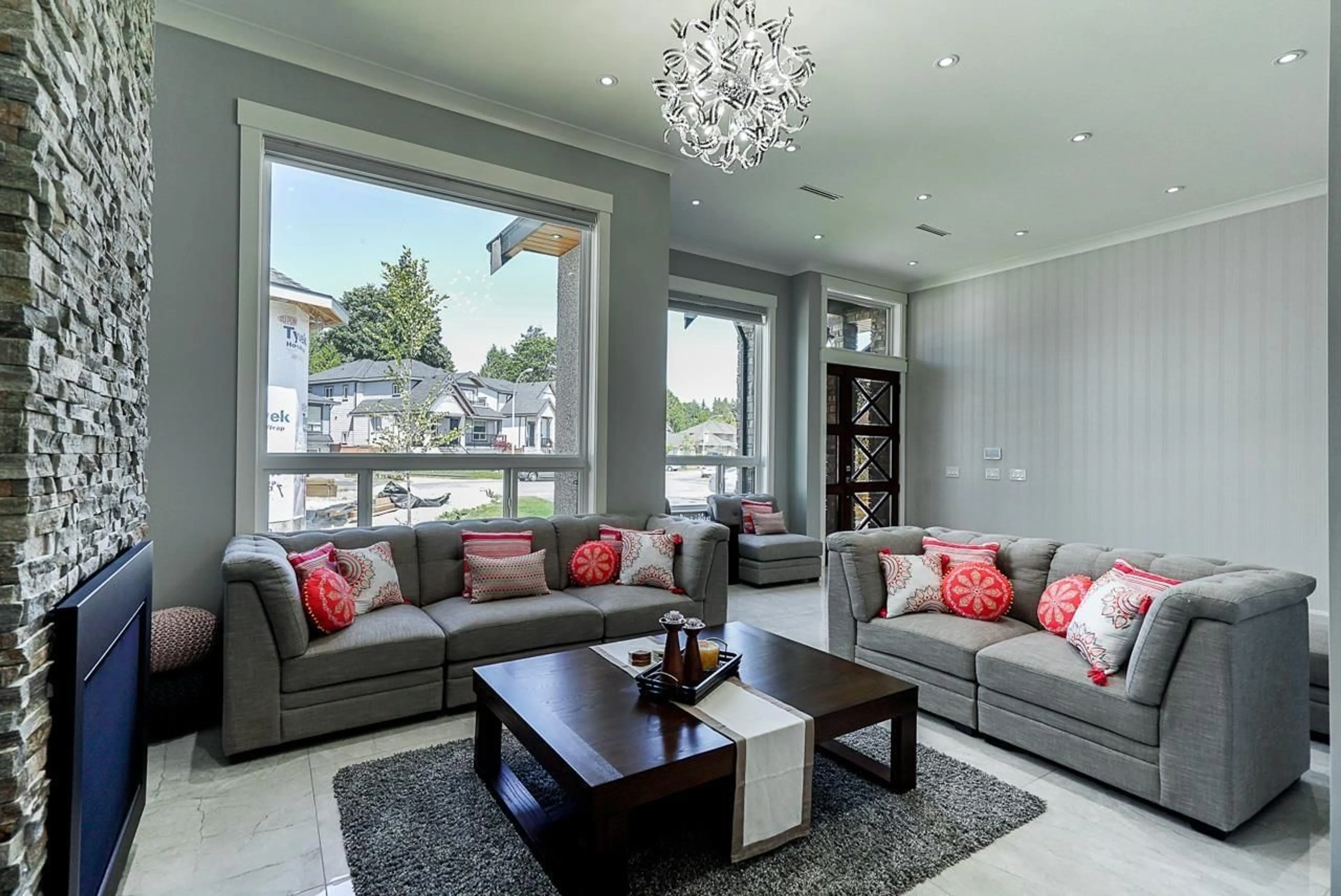 Living room with furniture, unknown for 17012 57, Surrey British Columbia V3S8P3