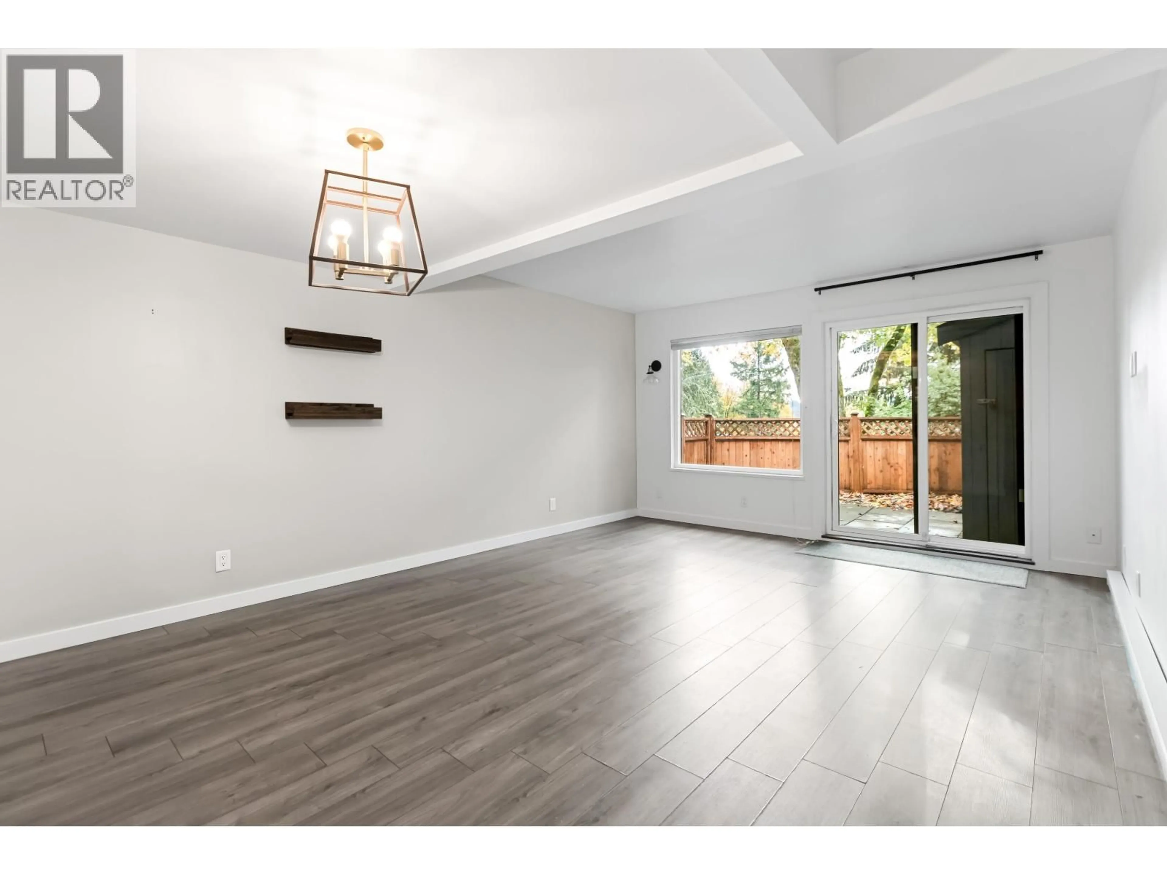 A pic of a room for 860 BLACKSTOCK ROAD, Port Moody British Columbia V3H3R8