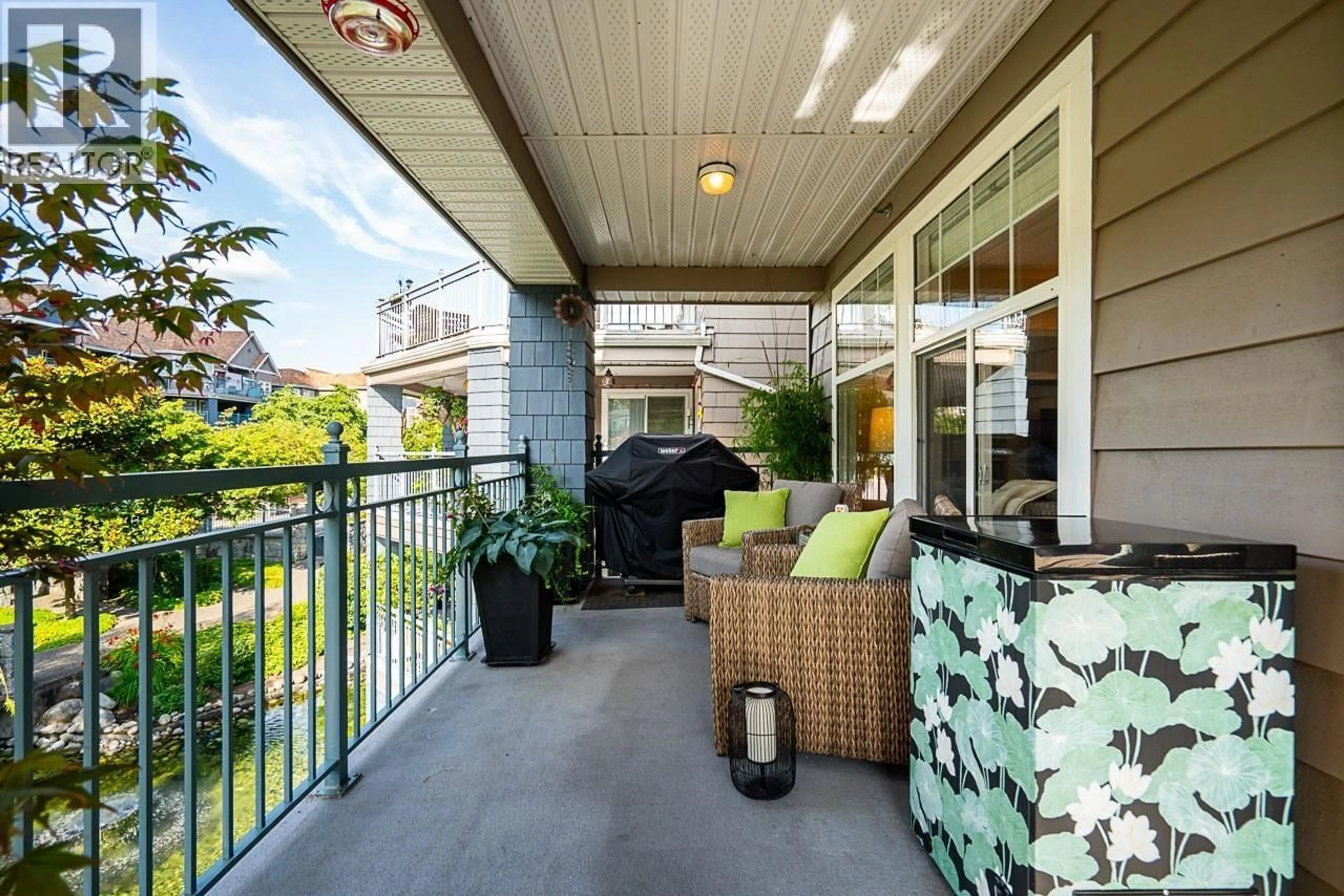 Patio, street for 315 - 3075 PRIMROSE LANE, Coquitlam British Columbia V3B7S2