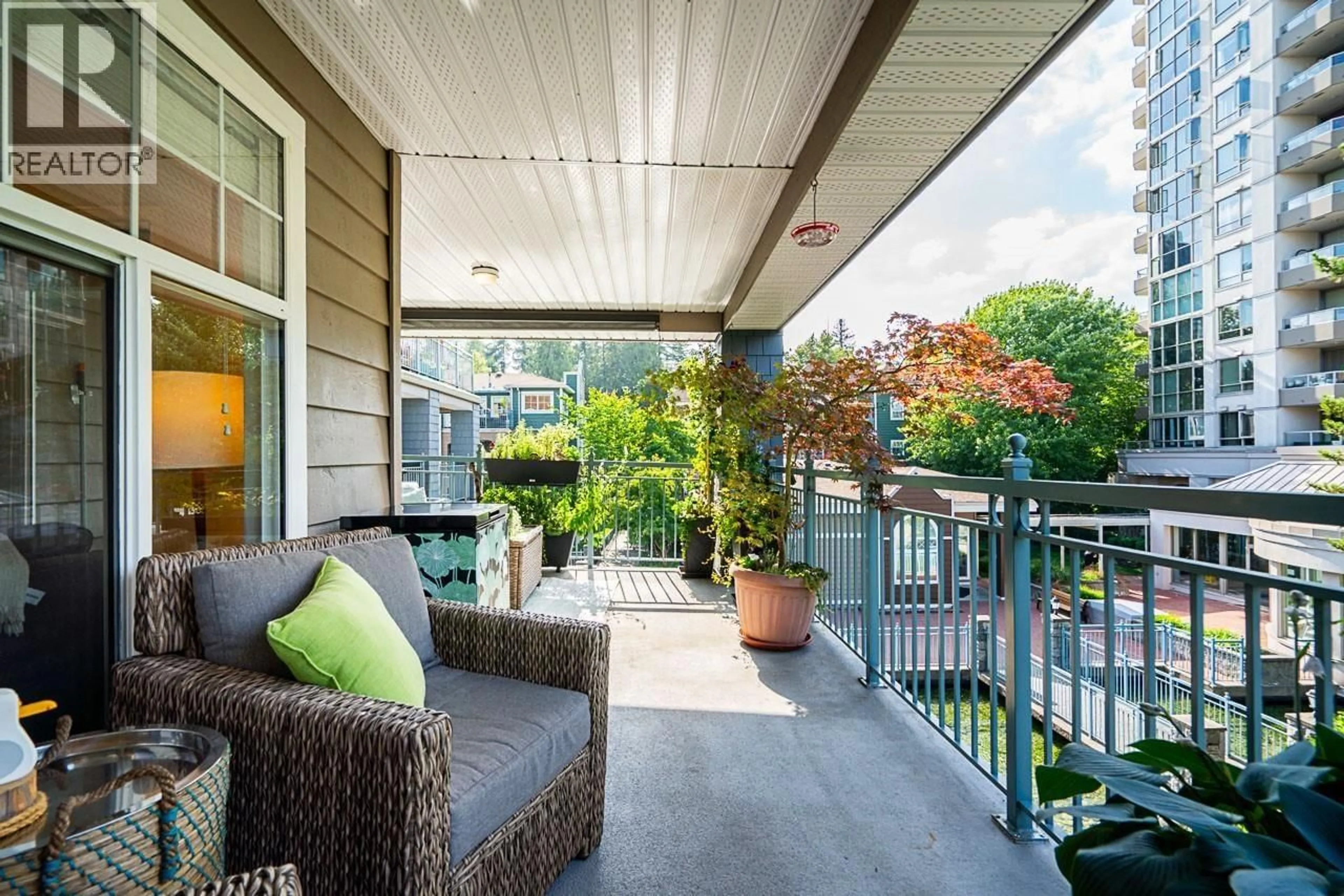 Patio, street for 315 - 3075 PRIMROSE LANE, Coquitlam British Columbia V3B7S2