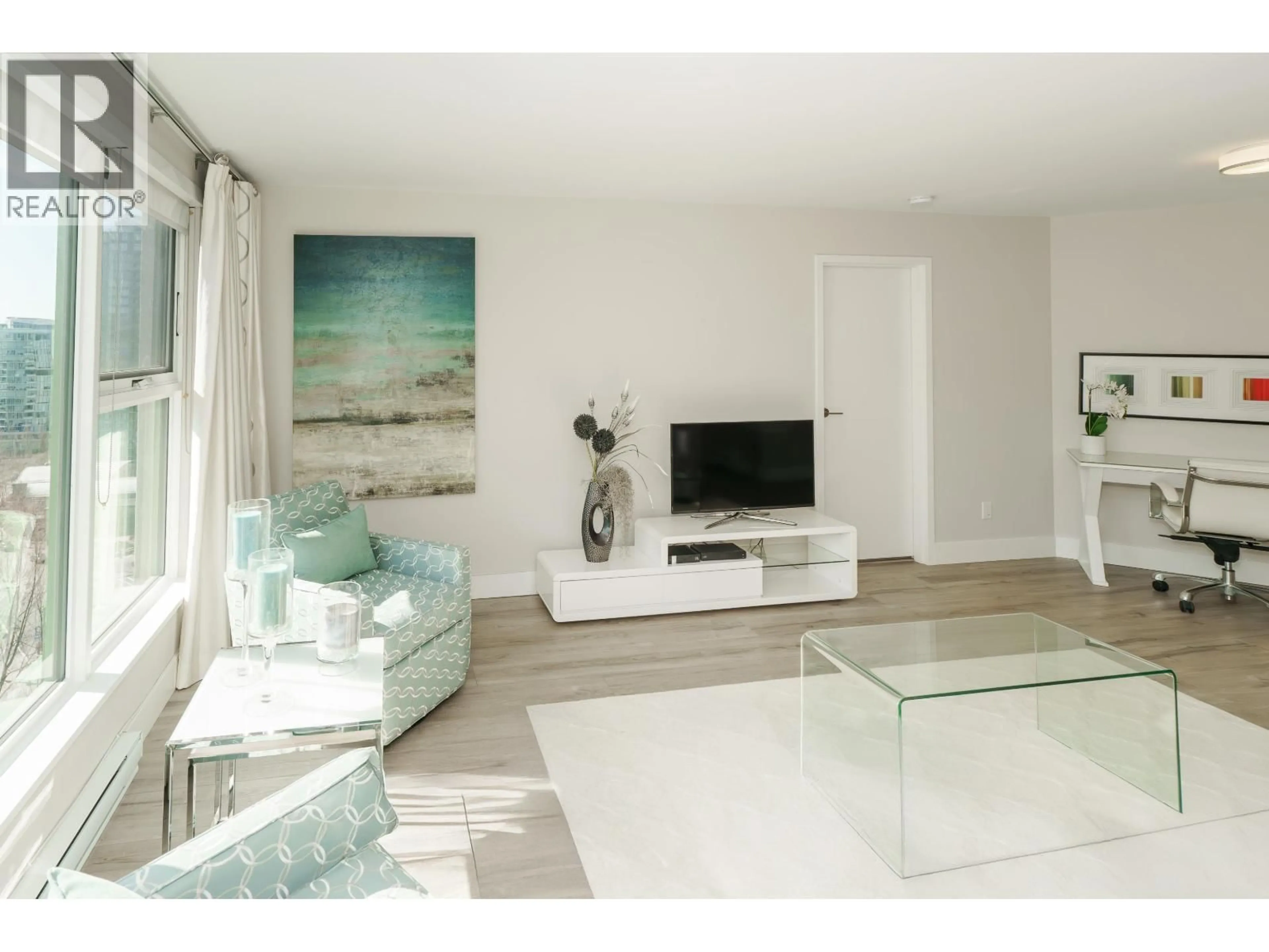 Living room with furniture, wood/laminate floor for 1503 - 1323 HOMER STREET, Vancouver British Columbia V6B5T1