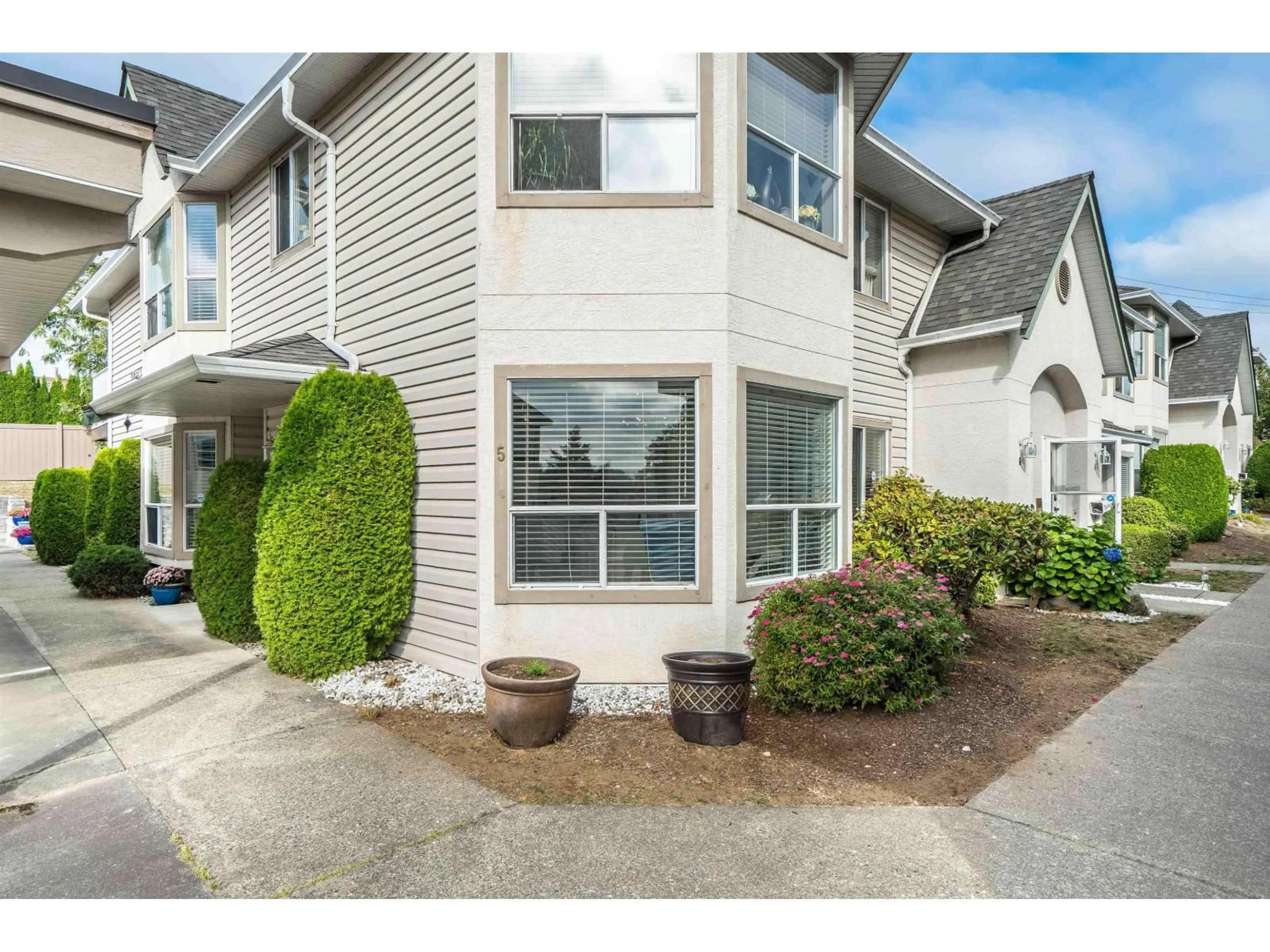 Unknown for 5 - 3380 GLADWIN, Abbotsford British Columbia V2S7G1