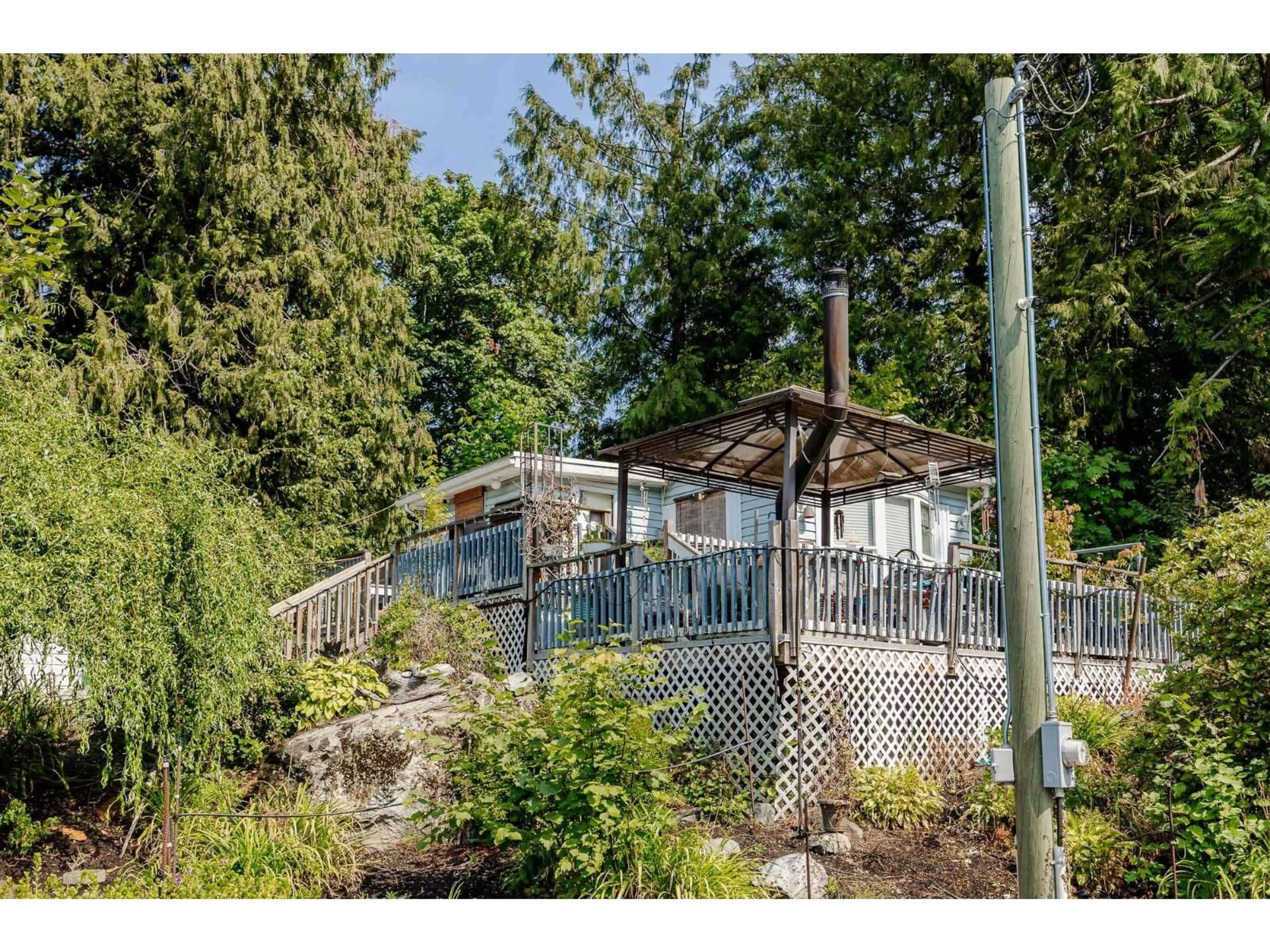 A pic from outside/outdoor area/front of a property/back of a property/a pic from drone, water/lake/river/ocean view for 52975 YALE ROAD, Rosedale British Columbia V0X1X1