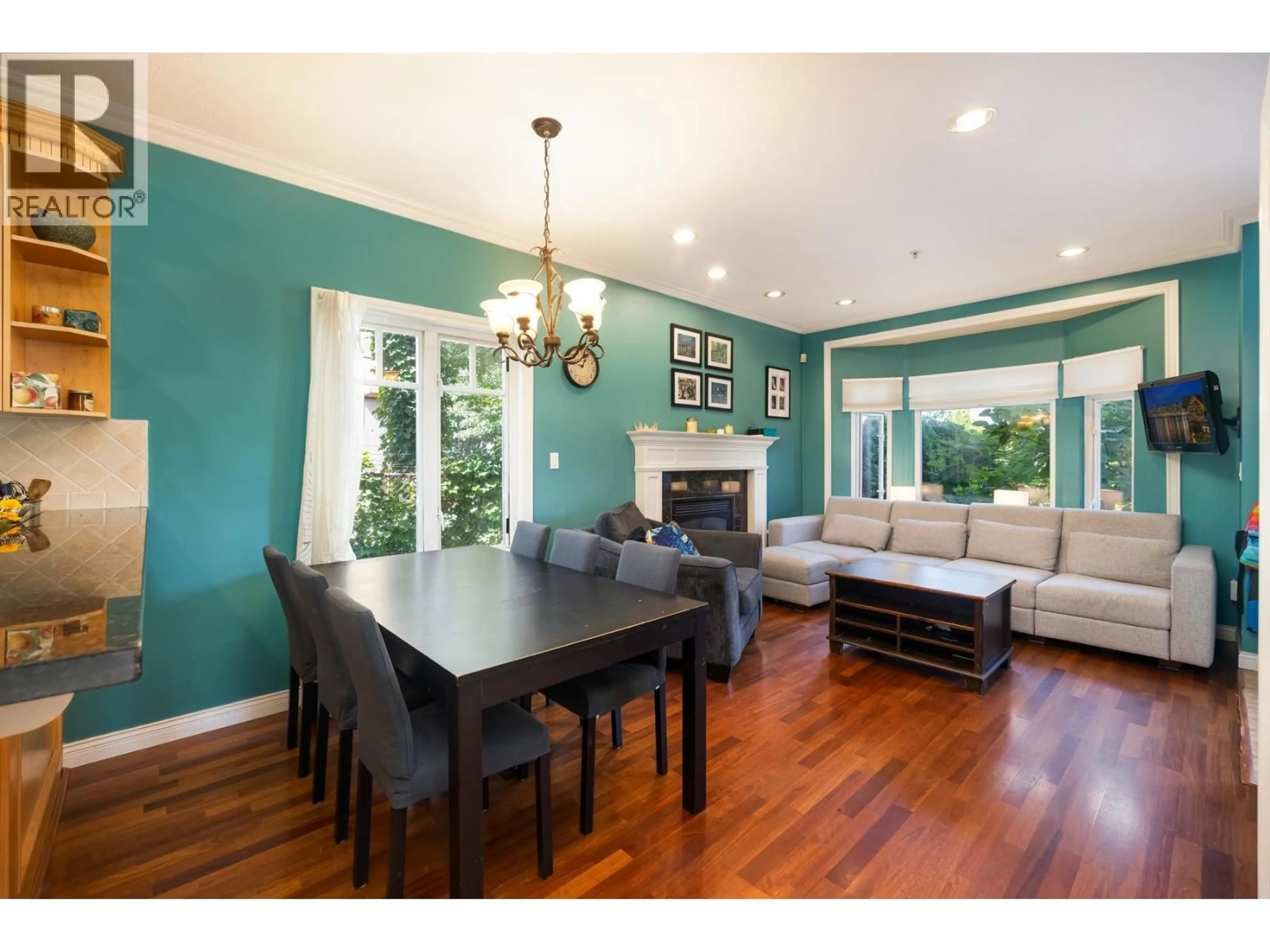 Dining room, wood/laminate floor for 1930 TURNER STREET, Vancouver British Columbia V5L2A1