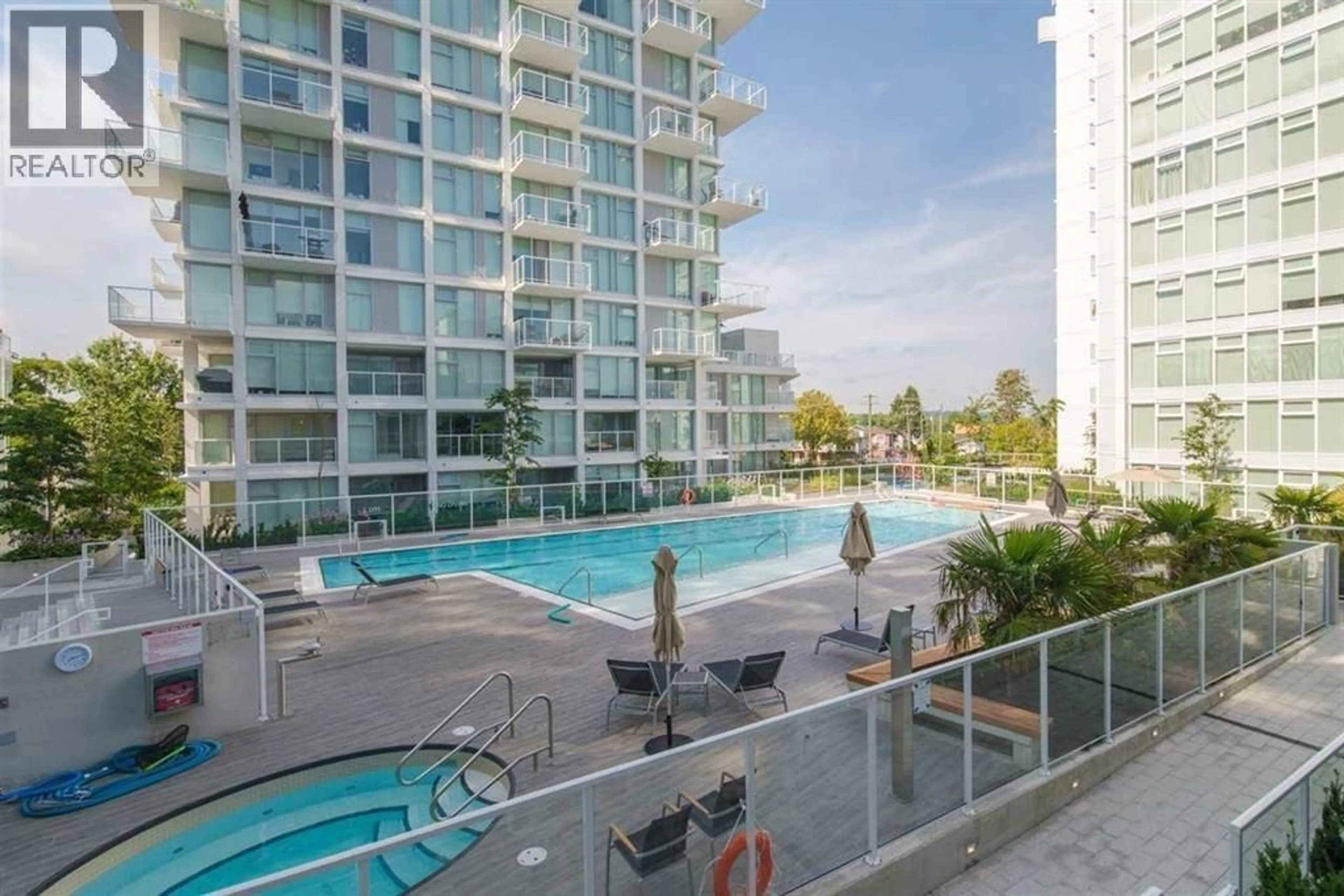 Pool for 312 - 2220 KINGSWAY, Vancouver British Columbia V5N2T7