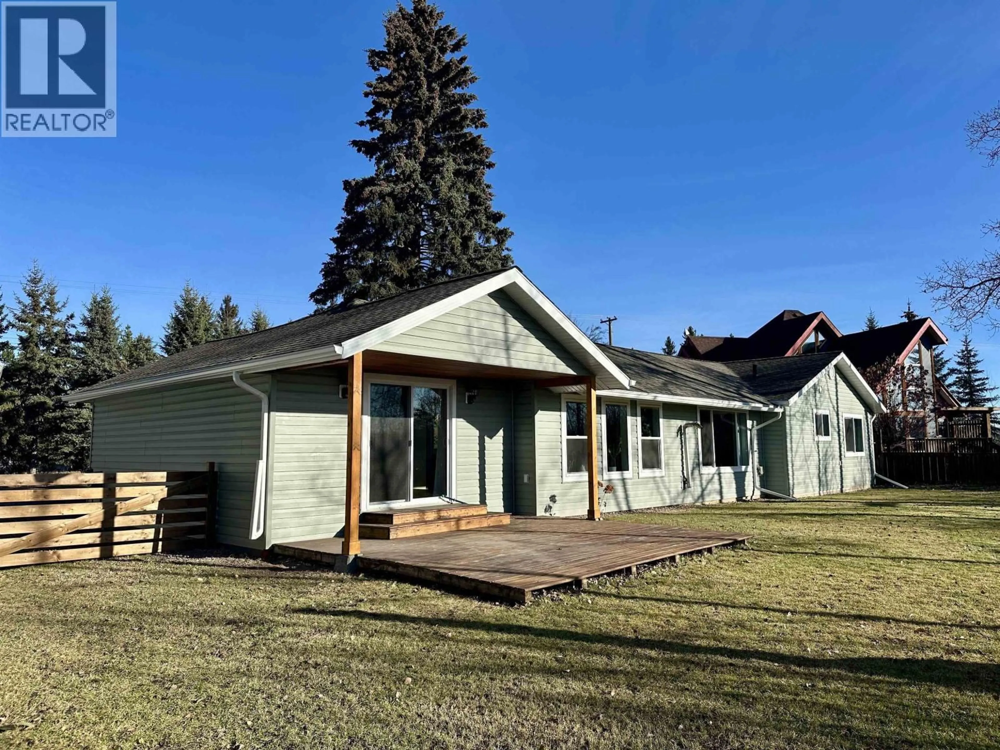 A pic from outside/outdoor area/front of a property/back of a property/a pic from drone, unknown for 366 NORTHSIDE ROAD, Vanderhoof British Columbia V0J3A2