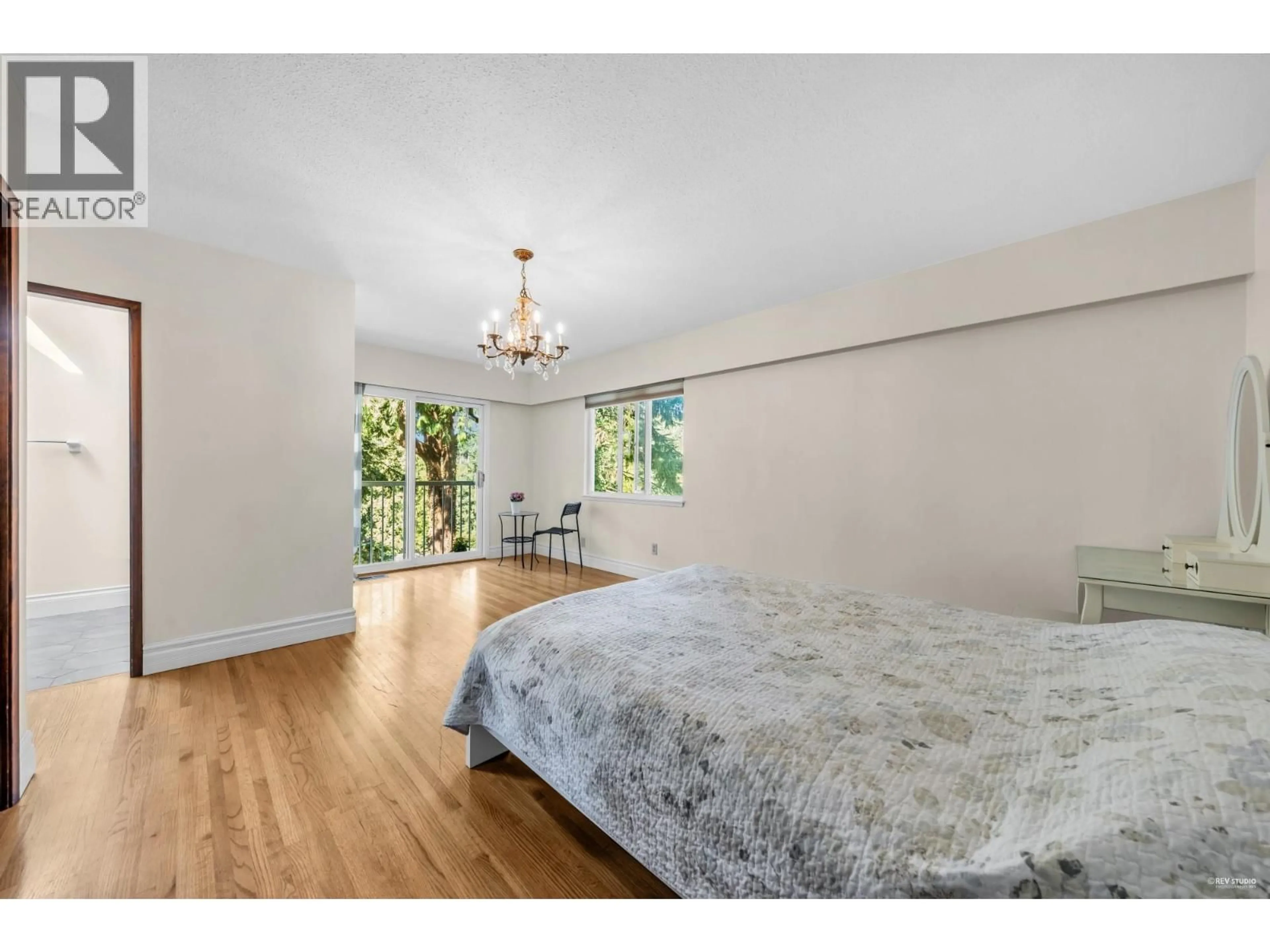 A pic of a room for 3845 BAYRIDGE AVENUE, West Vancouver British Columbia V7V3J3