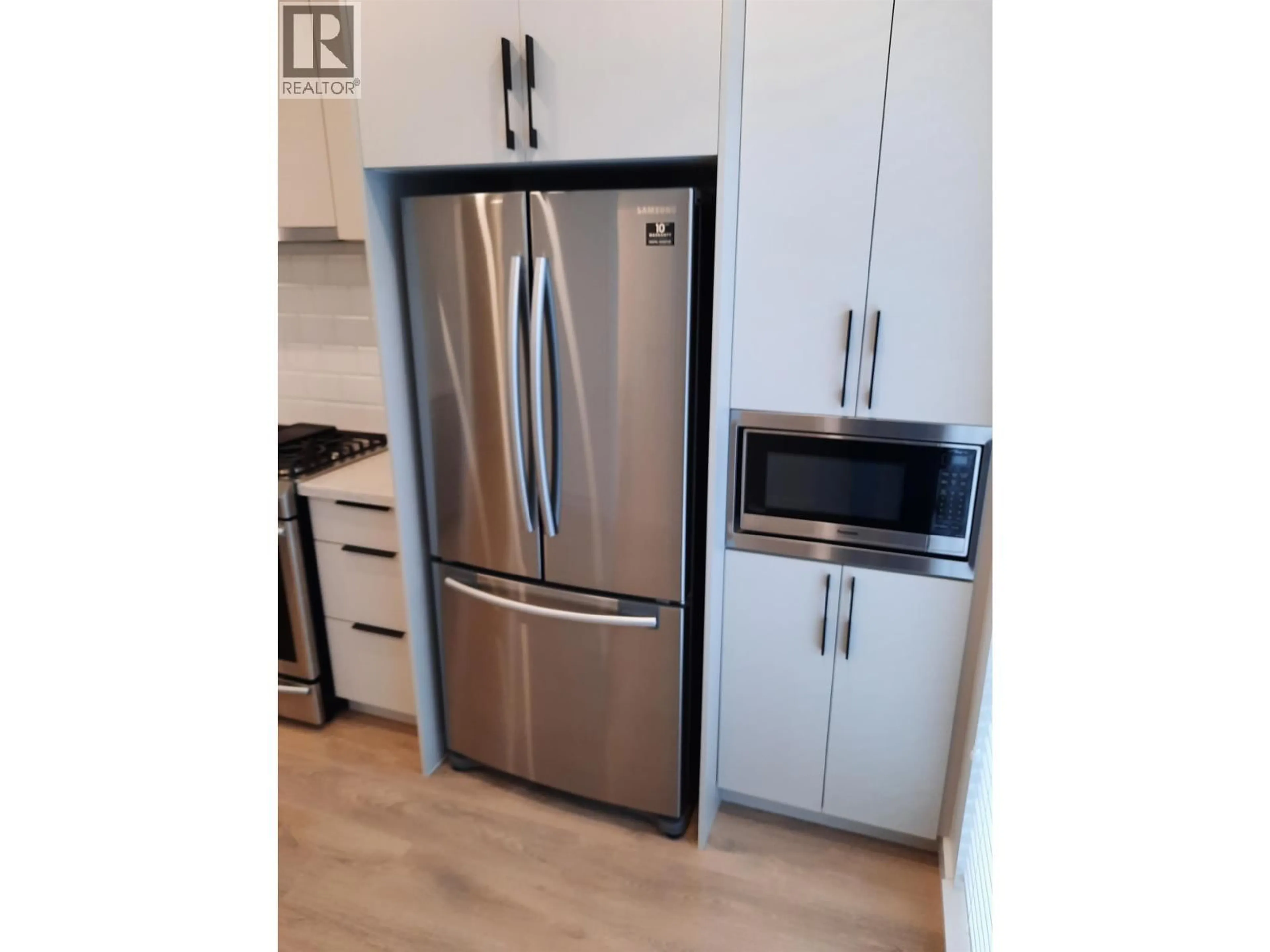 Unknown for 601 - 3021 ST GEORGE STREET, Port Moody British Columbia V3H0K3